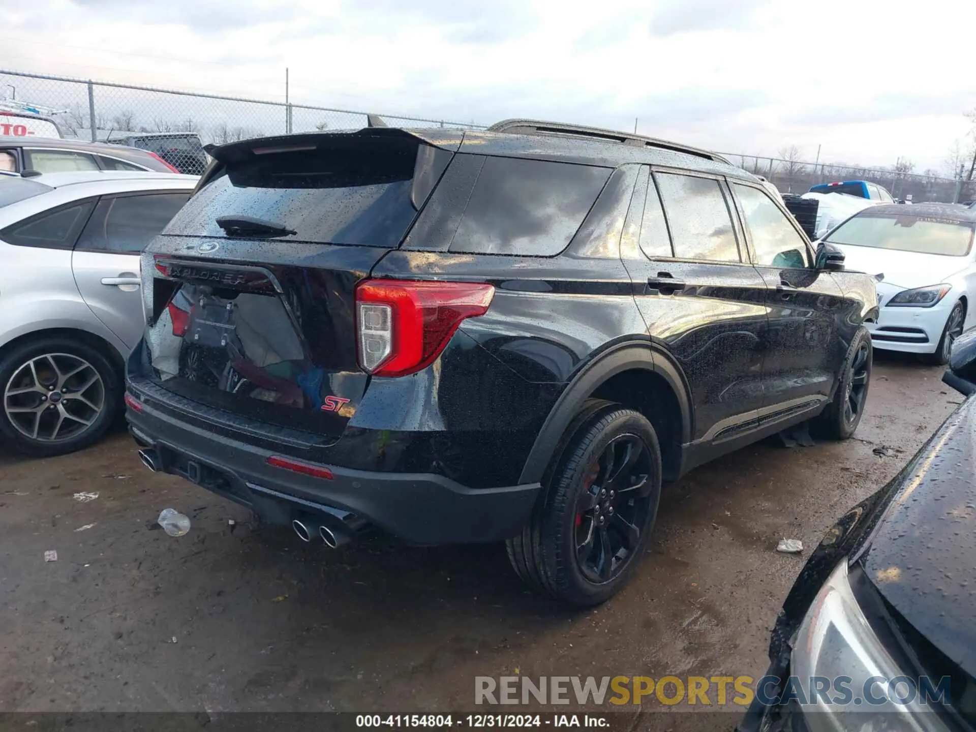 4 Photograph of a damaged car 1FM5K8GC9PGB30497 FORD EXPLORER 2023
