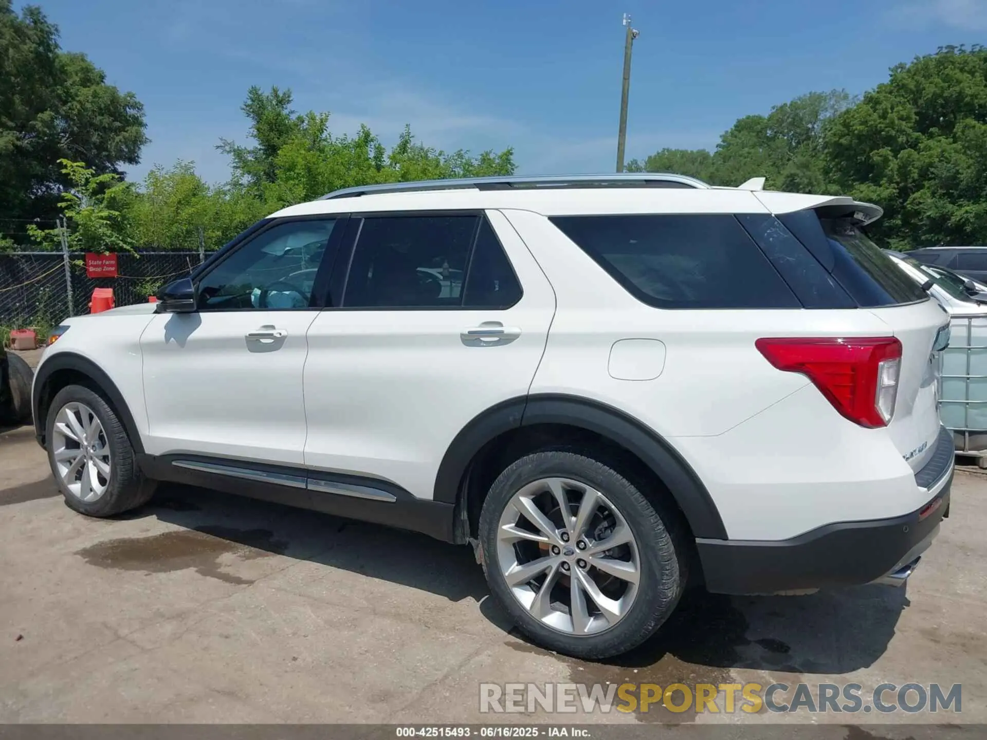 14 Photograph of a damaged car 1FM5K8HC6PGA47768 FORD EXPLORER 2023