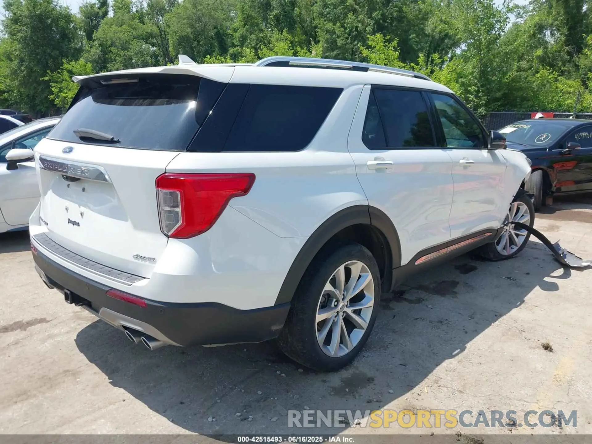 4 Photograph of a damaged car 1FM5K8HC6PGA47768 FORD EXPLORER 2023