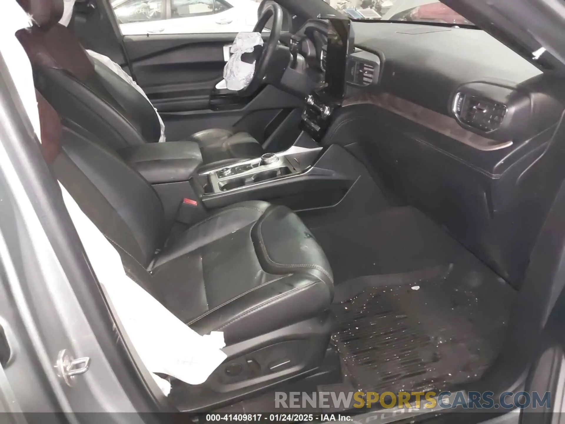 5 Photograph of a damaged car 1FM5K8HC9PGB25573 FORD EXPLORER 2023