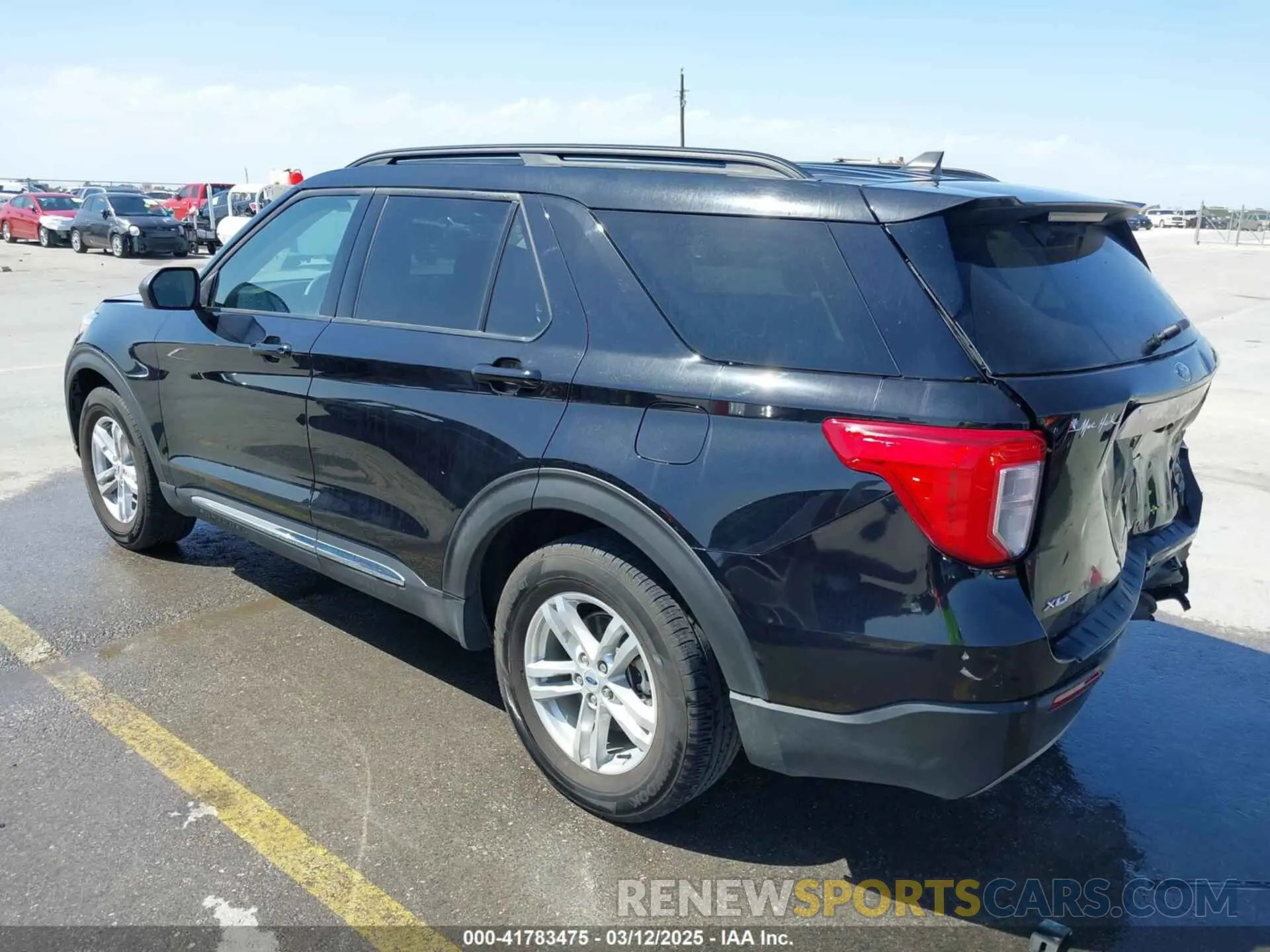 3 Фотография поврежденного автомобиля 1FMSK7DH0PGB25363 FORD EXPLORER 2023