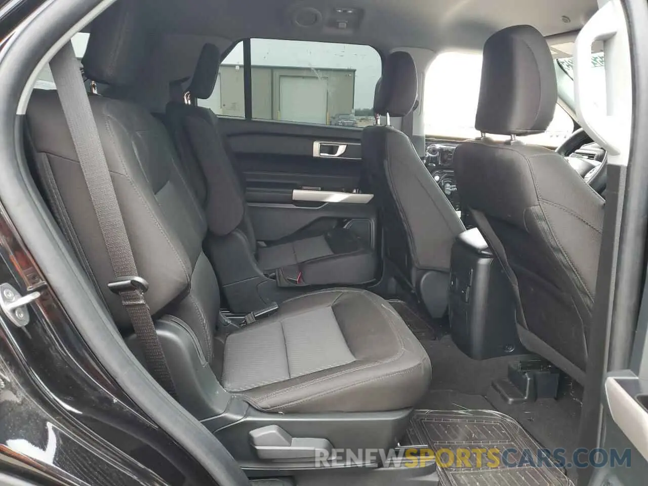 11 Фотография поврежденного автомобиля 1FMSK7DH1PGB13836 FORD EXPLORER 2023