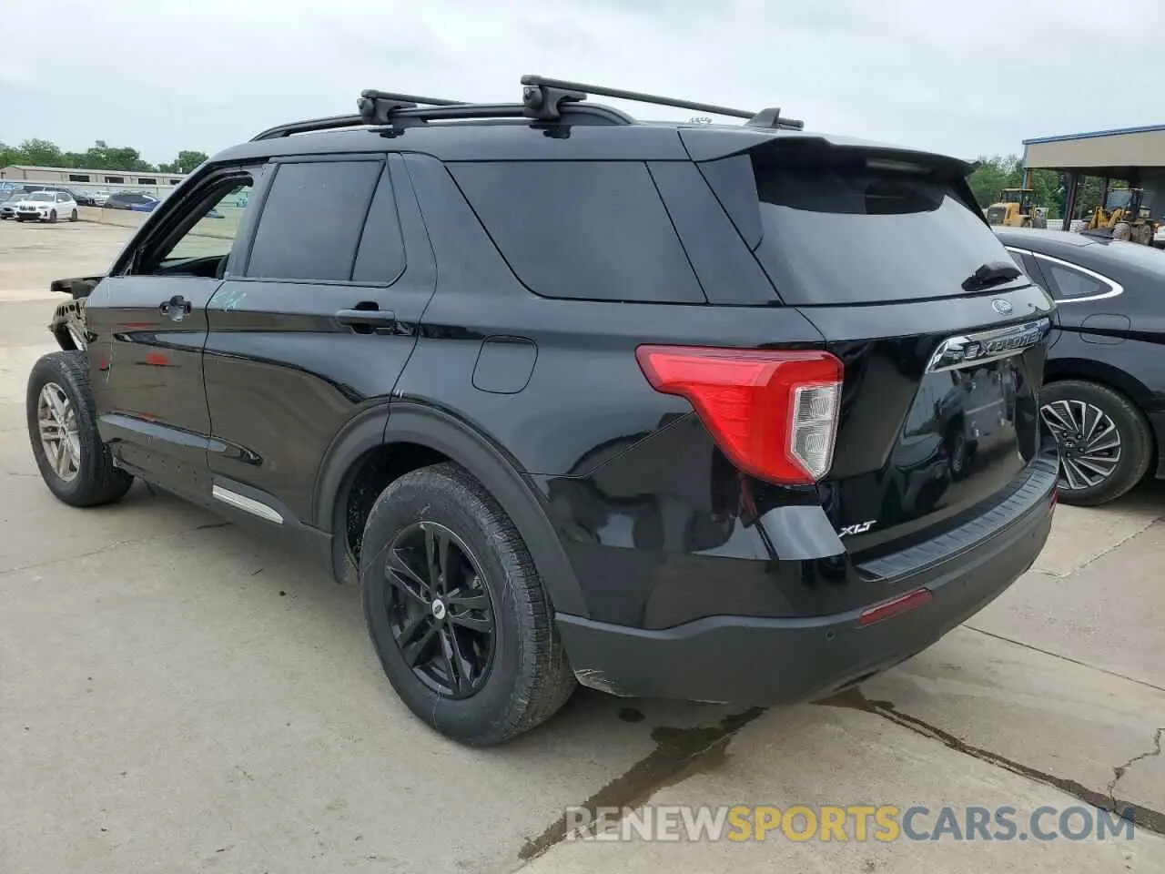 2 Фотография поврежденного автомобиля 1FMSK7DH1PGB13836 FORD EXPLORER 2023
