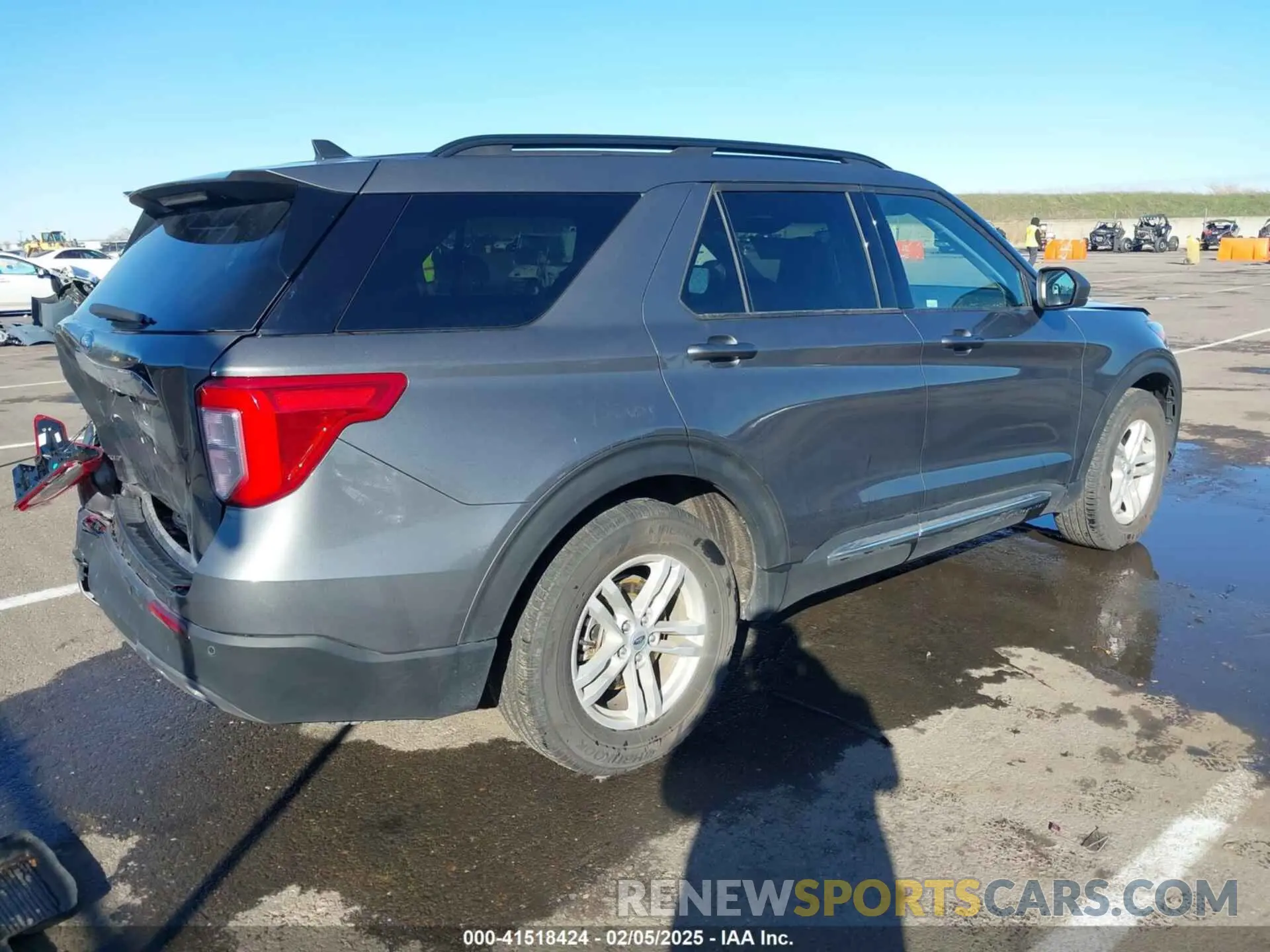 4 Фотография поврежденного автомобиля 1FMSK7DH2PGB07995 FORD EXPLORER 2023