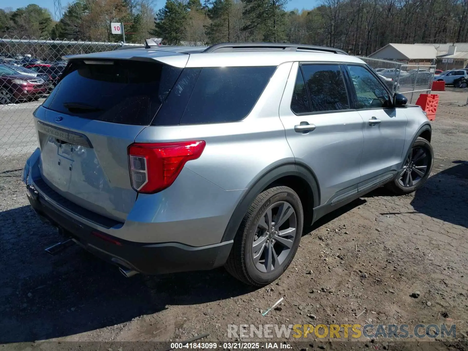 4 Фотография поврежденного автомобиля 1FMSK7DH2PGB90117 FORD EXPLORER 2023
