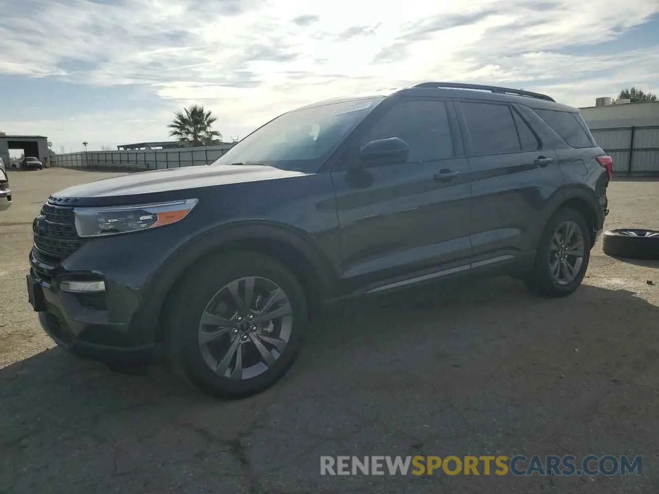 1 Фотография поврежденного автомобиля 1FMSK7DH3PGA95078 FORD EXPLORER 2023