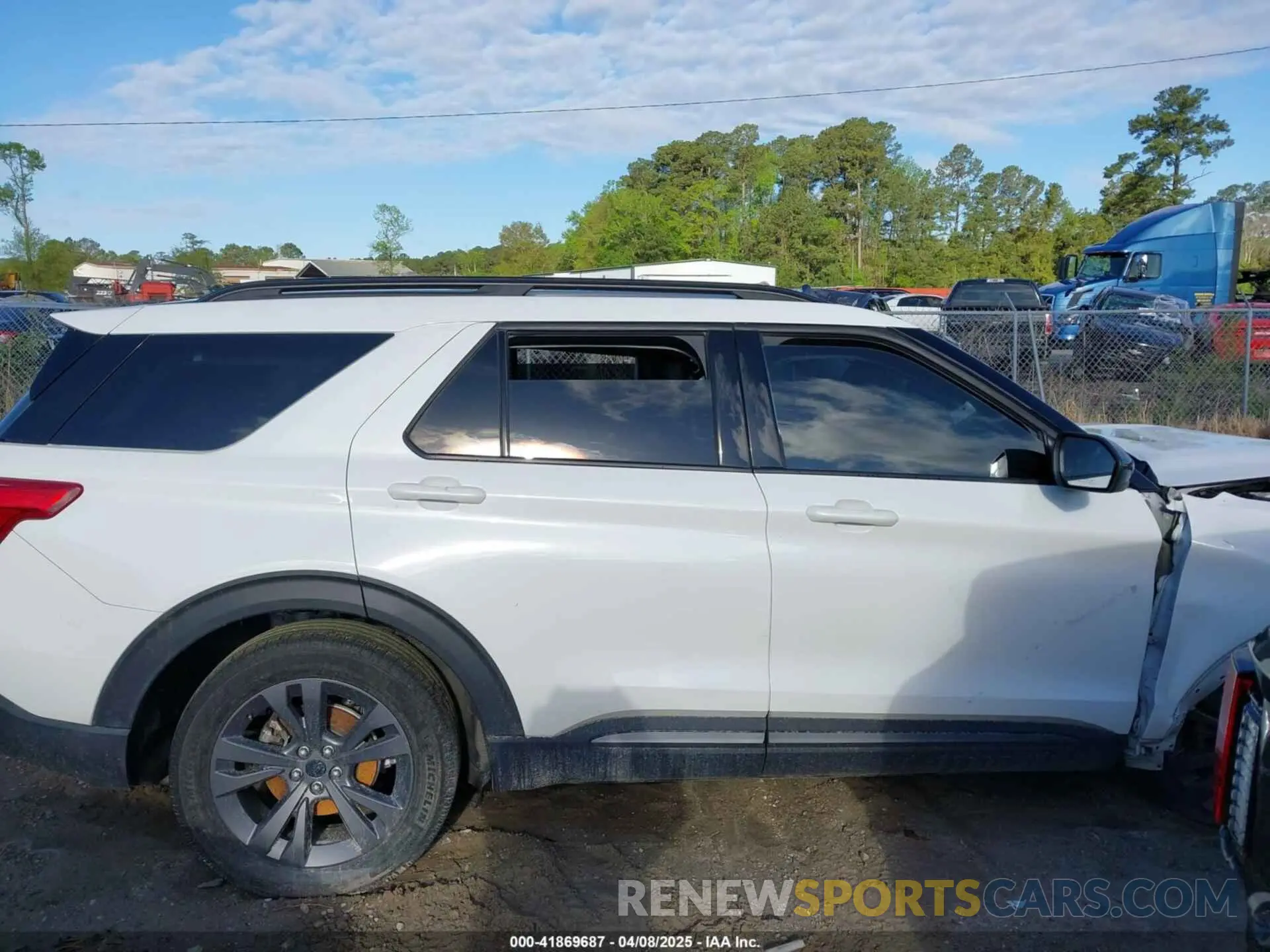 14 Фотография поврежденного автомобиля 1FMSK7DH4PGB07285 FORD EXPLORER 2023