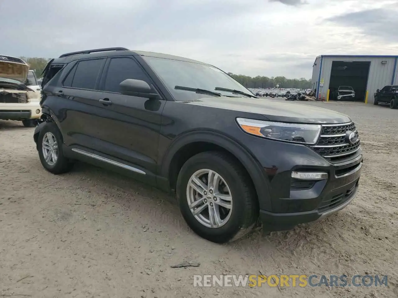 4 Photograph of a damaged car 1FMSK7DH4PGB31652 FORD EXPLORER 2023