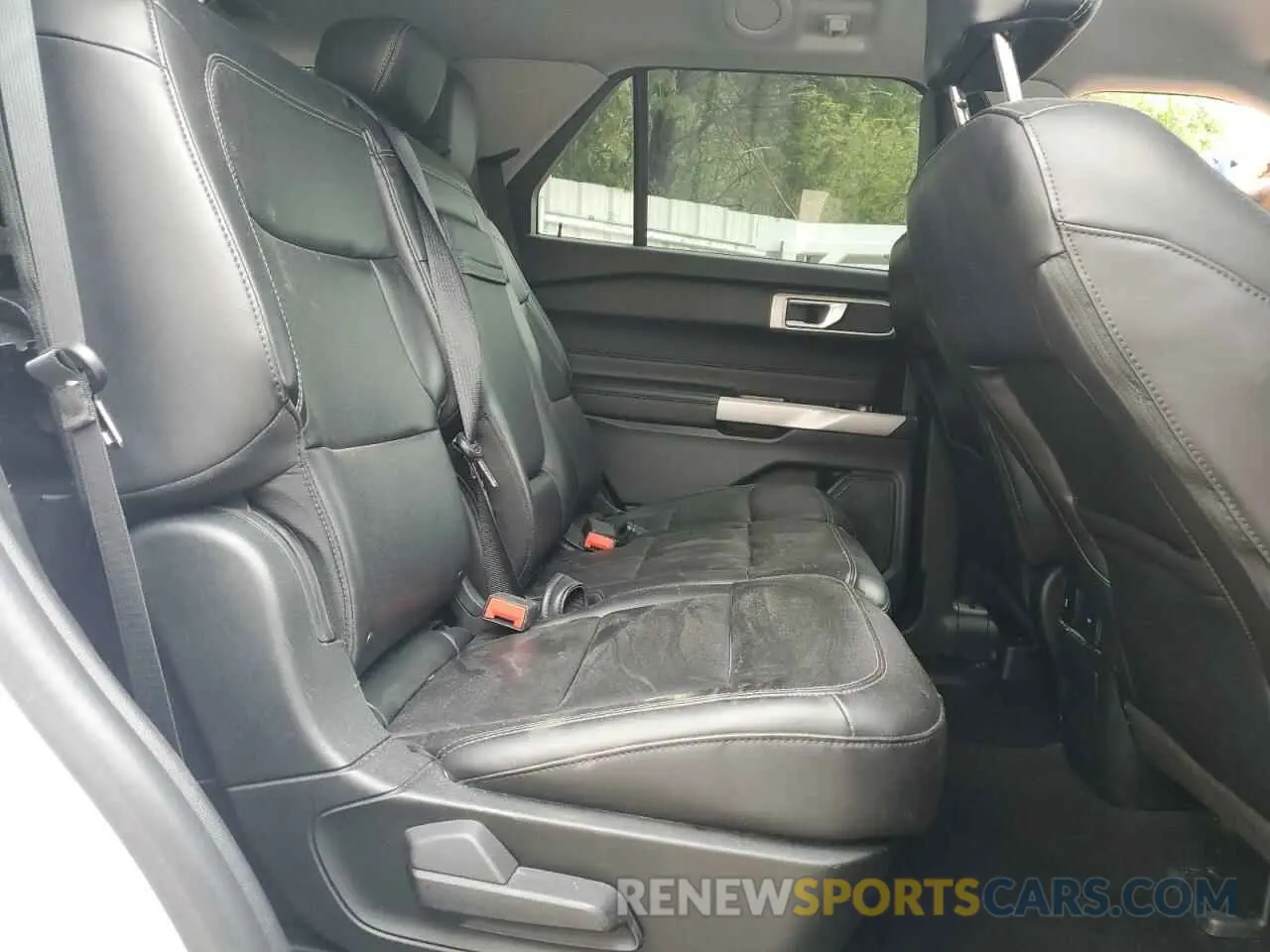 11 Фотография поврежденного автомобиля 1FMSK7DH5PGB70654 FORD EXPLORER 2023