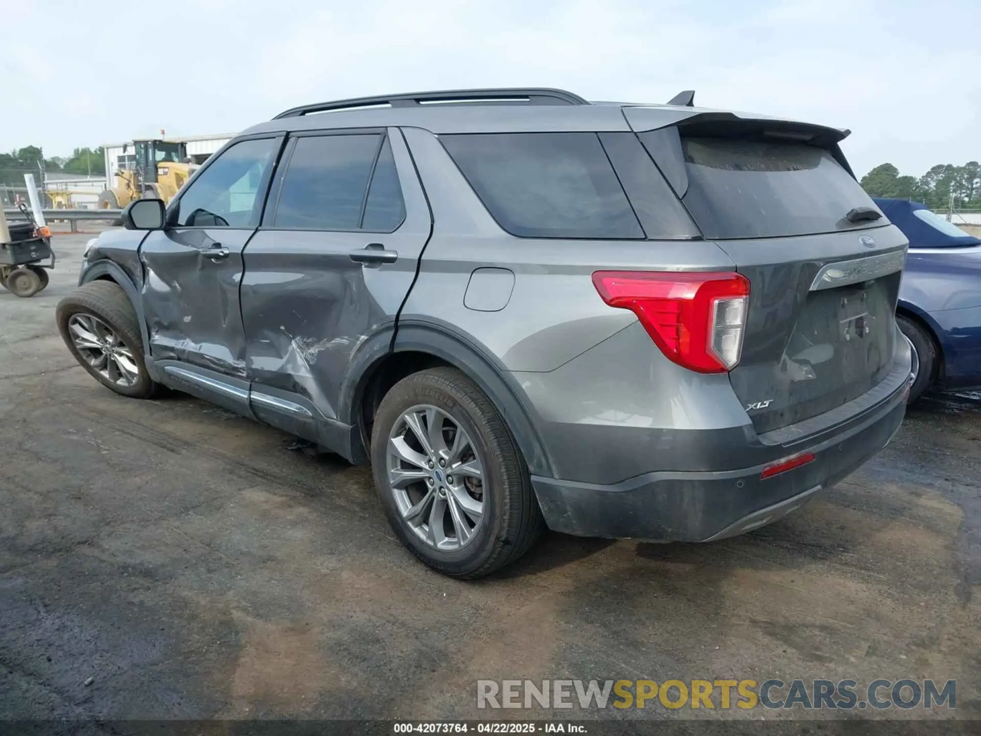 3 Фотография поврежденного автомобиля 1FMSK7DH5PGB87020 FORD EXPLORER 2023