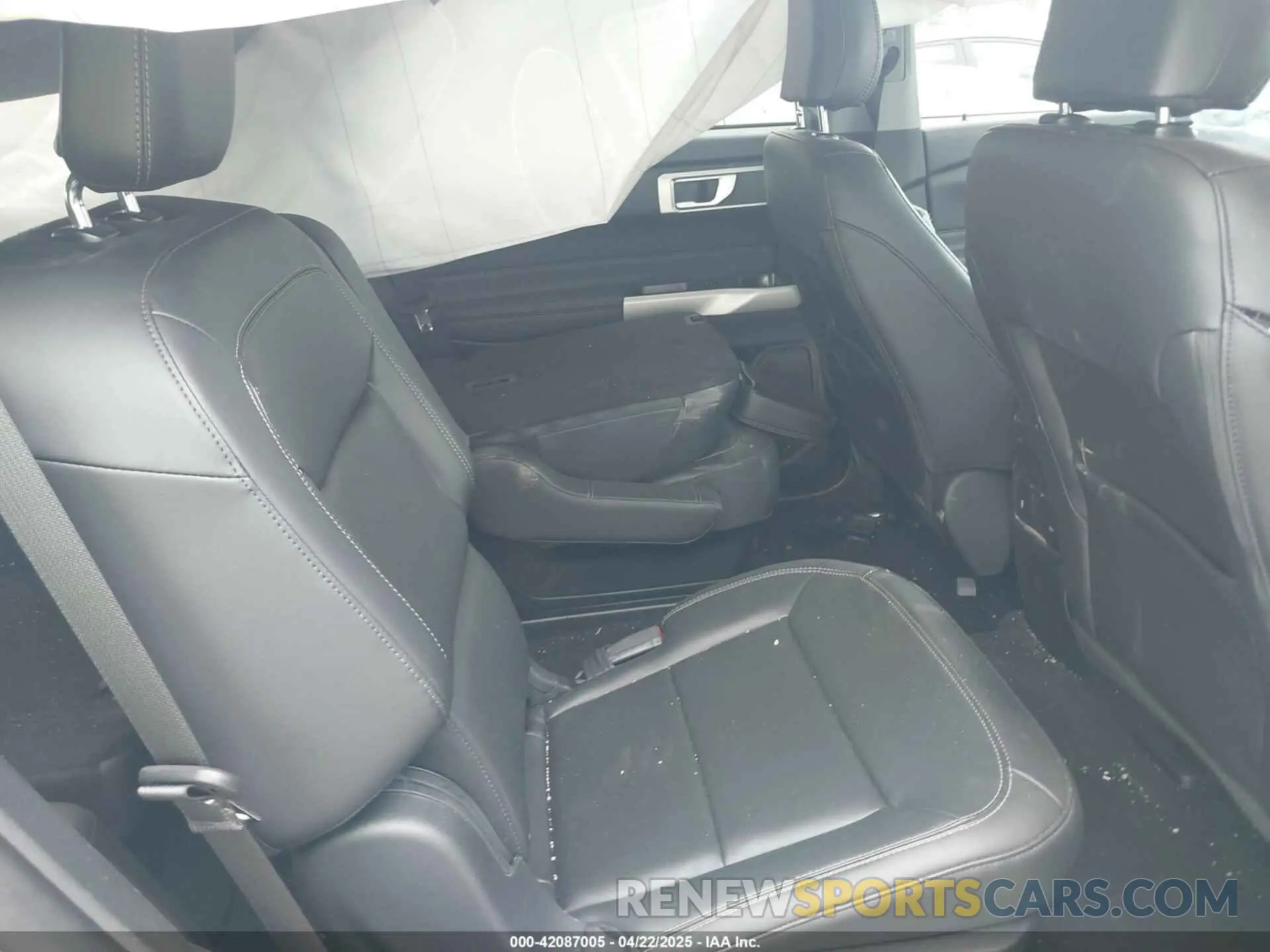 8 Photograph of a damaged car 1FMSK7DH7PGC25301 FORD EXPLORER 2023