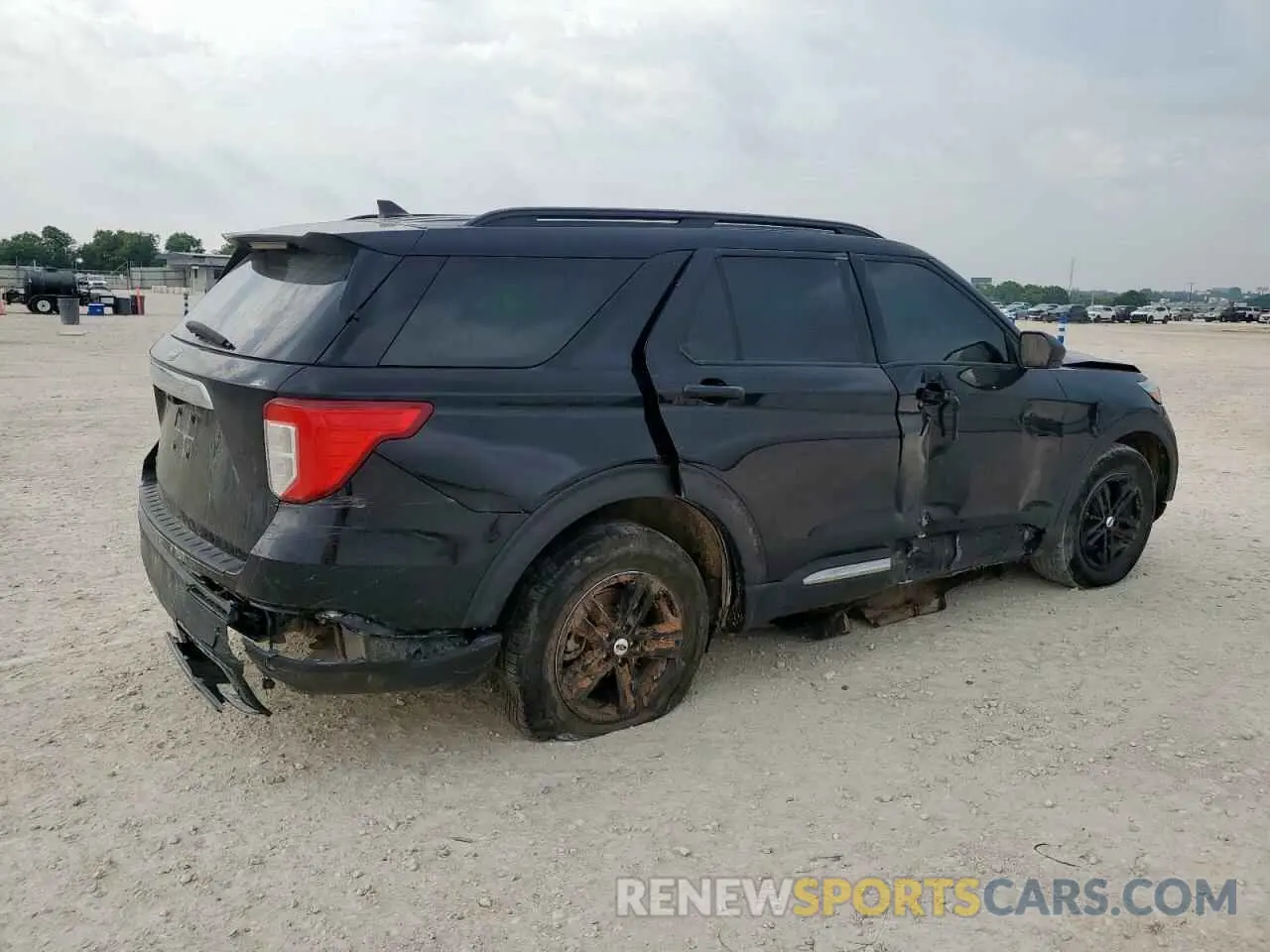 3 Photograph of a damaged car 1FMSK7DH9PGB08643 FORD EXPLORER 2023