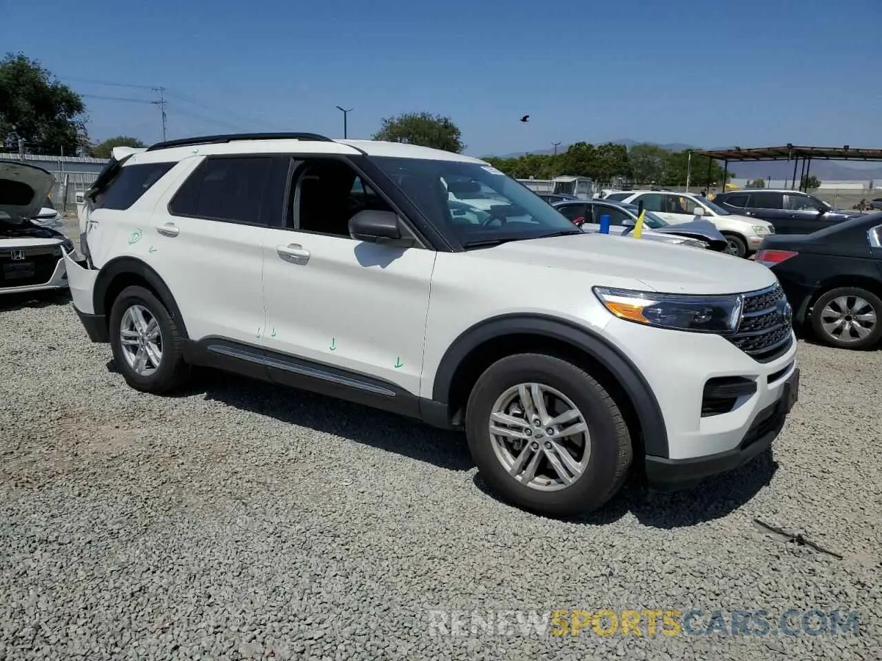 4 Photograph of a damaged car 1FMSK7DH9PGC04904 FORD EXPLORER 2023