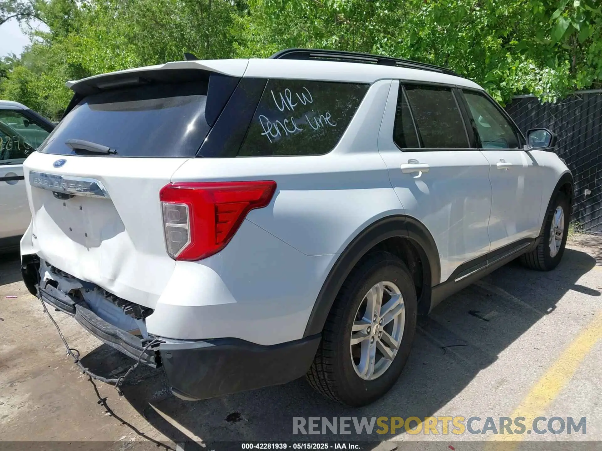 4 Photograph of a damaged car 1FMSK7DHXPGB18937 FORD EXPLORER 2023