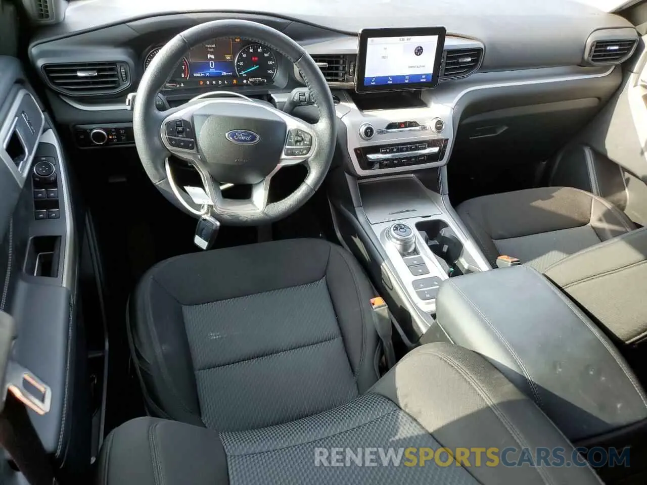 8 Фотография поврежденного автомобиля 1FMSK7DHXPGB66129 FORD EXPLORER 2023