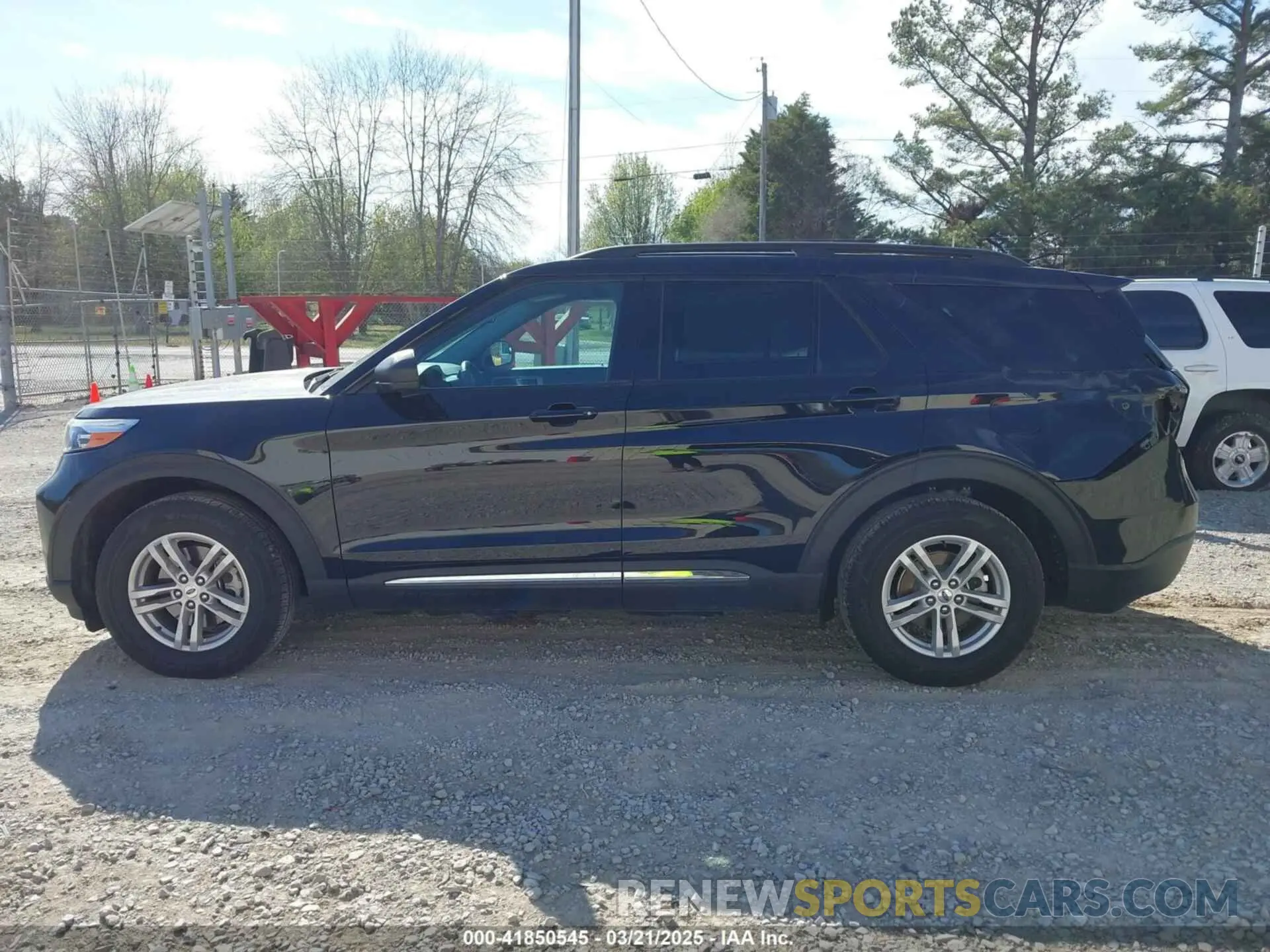 14 Photograph of a damaged car 1FMSK7DHXPGC10226 FORD EXPLORER 2023