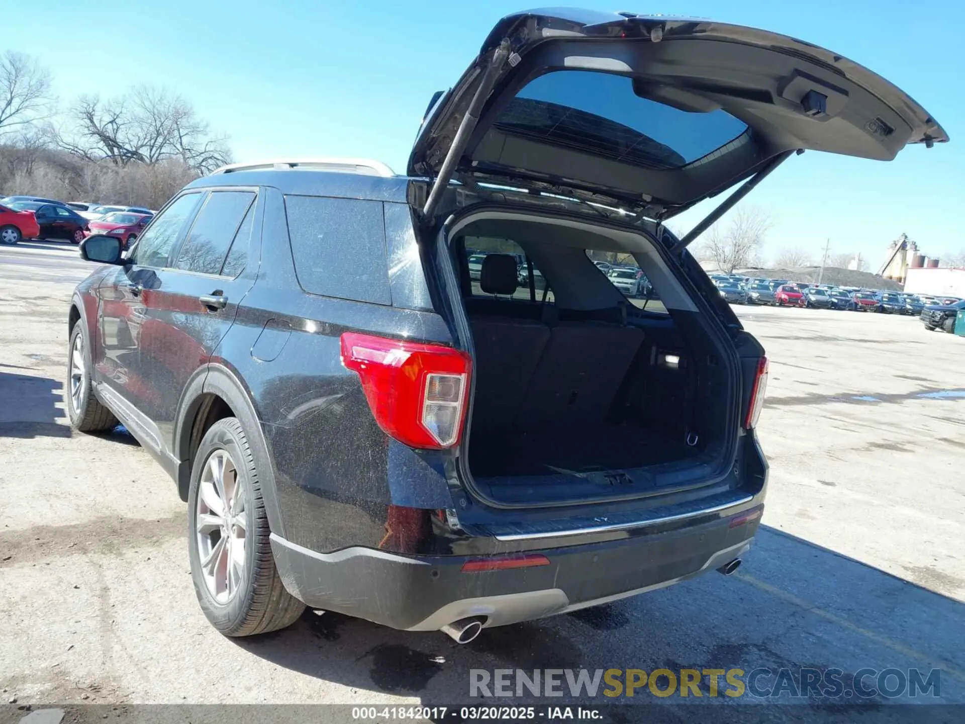 3 Фотография поврежденного автомобиля 1FMSK7FH3PGA57752 FORD EXPLORER 2023