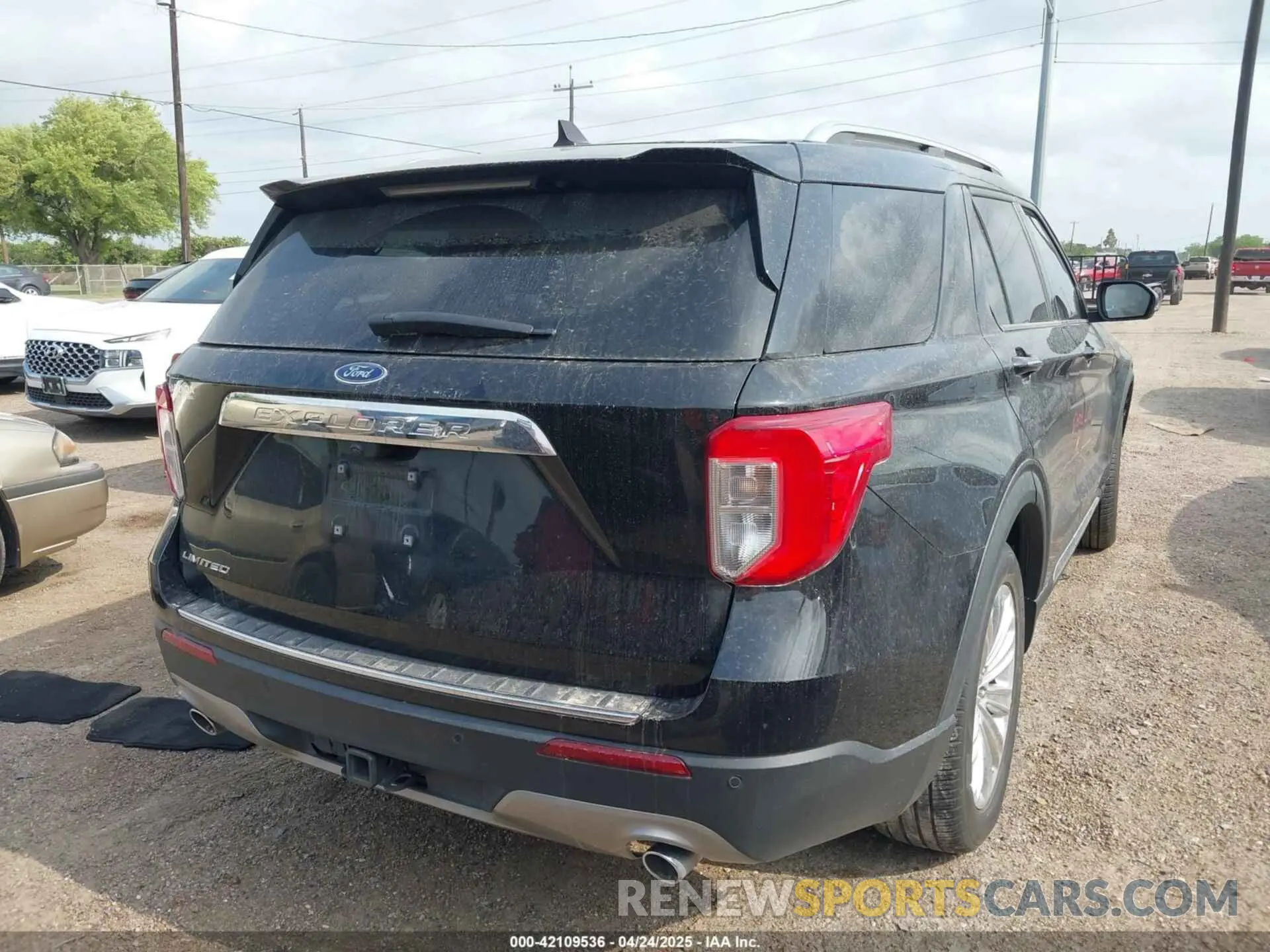 4 Фотография поврежденного автомобиля 1FMSK7FH4PGA15624 FORD EXPLORER 2023