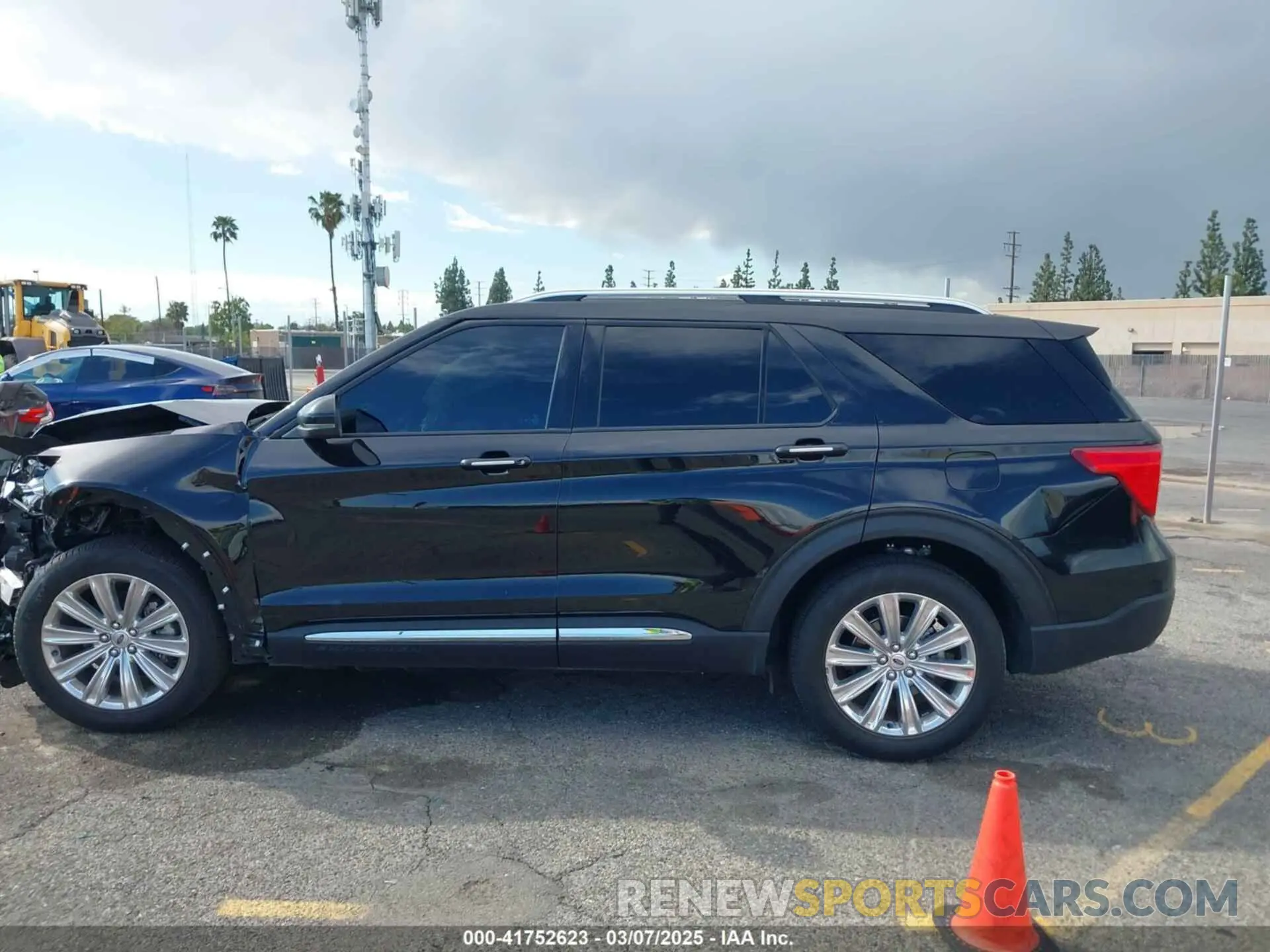 14 Photograph of a damaged car 1FMSK7FH5PGA76352 FORD EXPLORER 2023