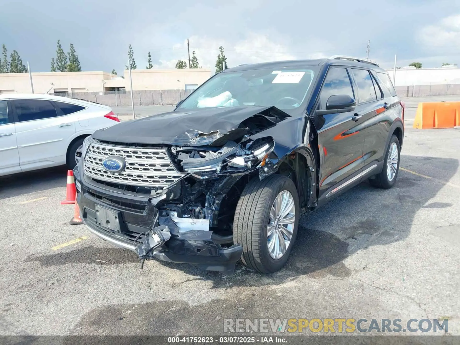 2 Photograph of a damaged car 1FMSK7FH5PGA76352 FORD EXPLORER 2023