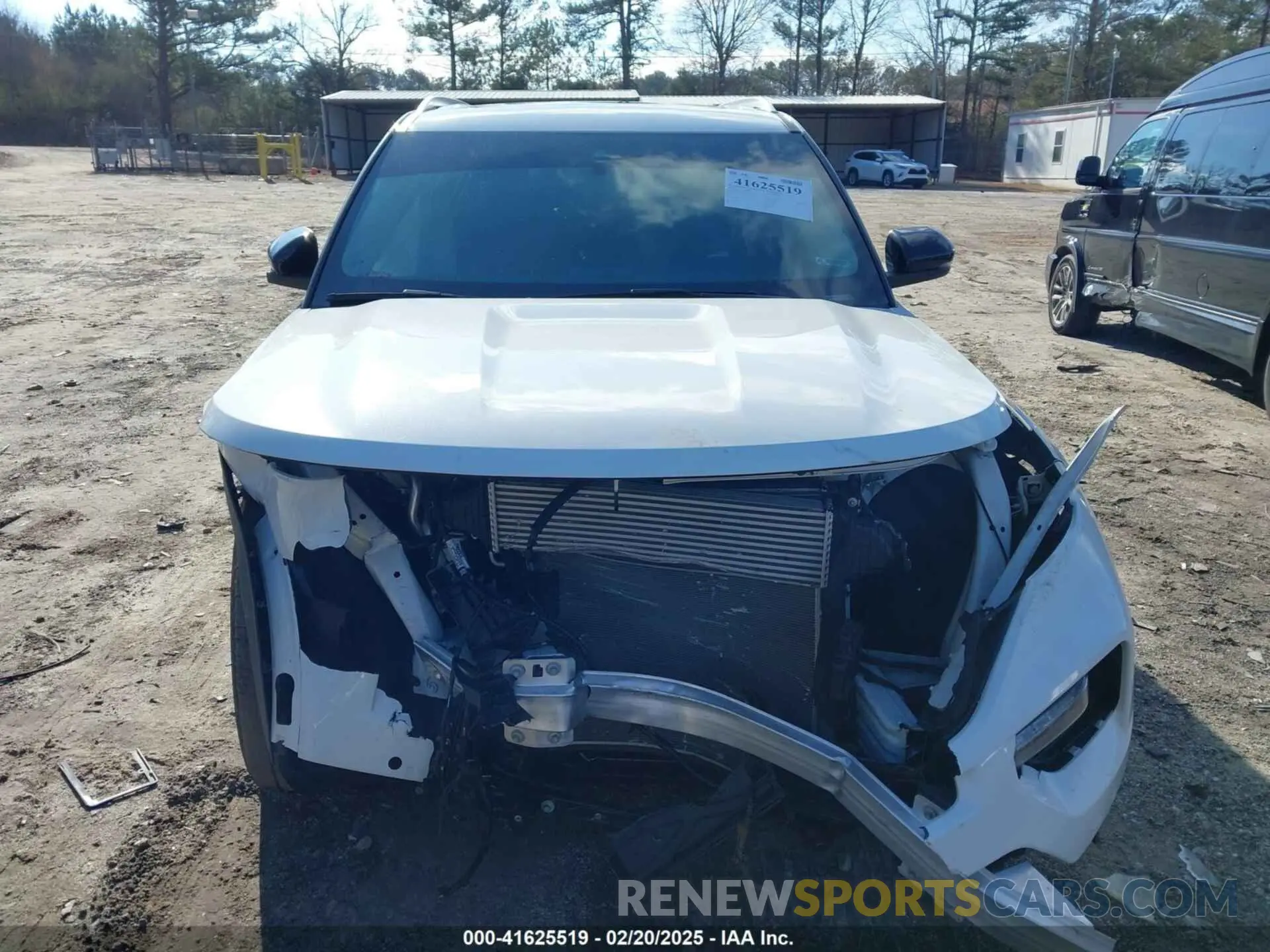 13 Photograph of a damaged car 1FMSK7FH8PGC03224 FORD EXPLORER 2023