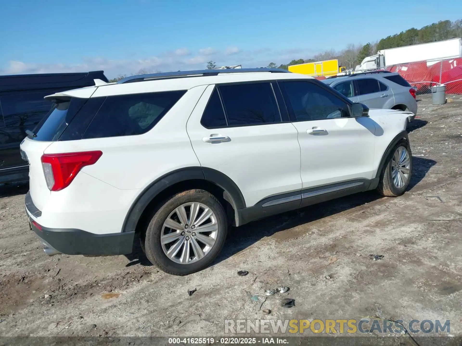 4 Photograph of a damaged car 1FMSK7FH8PGC03224 FORD EXPLORER 2023