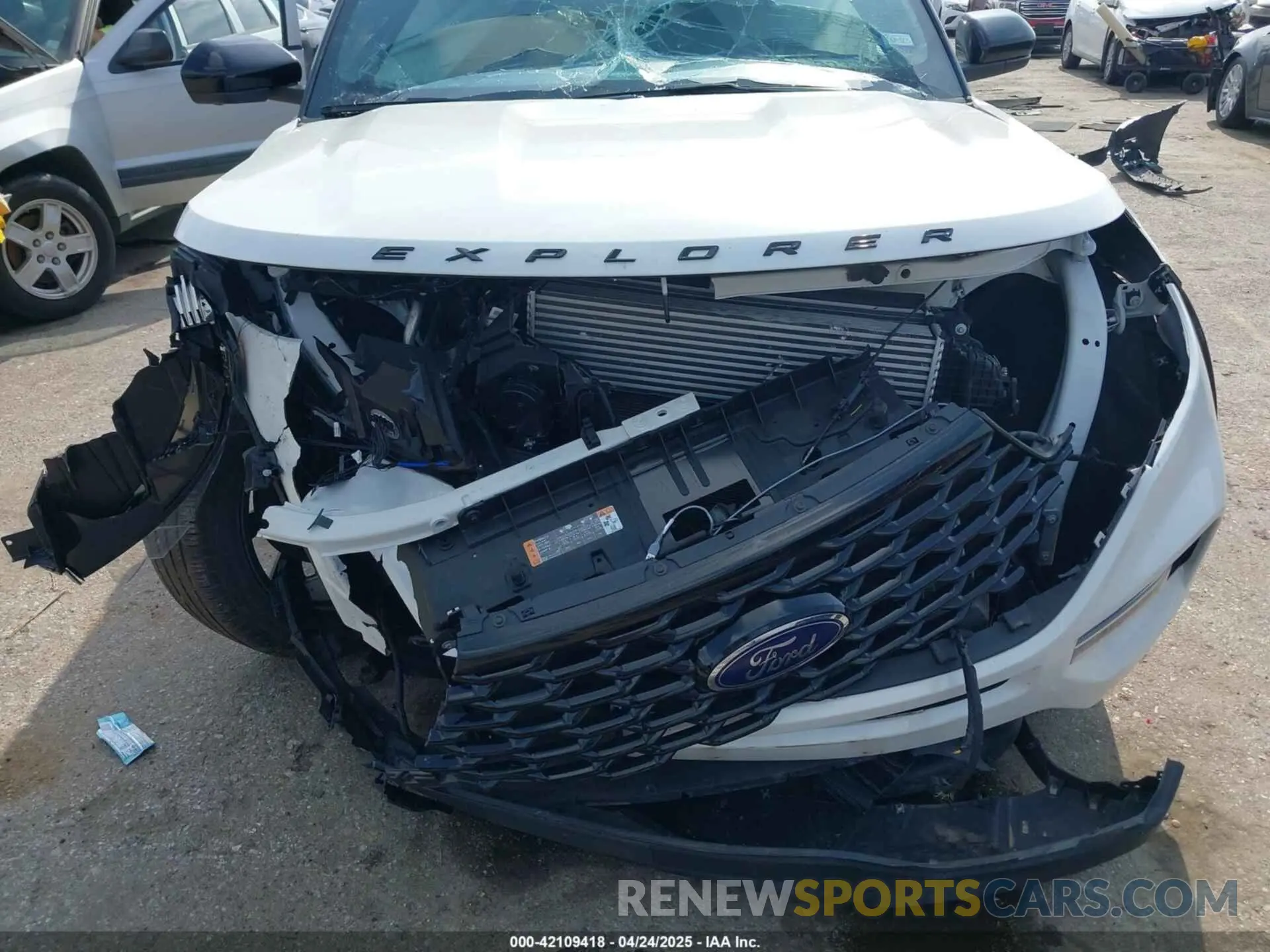 12 Фотография поврежденного автомобиля 1FMSK7KH3PGA99652 FORD EXPLORER 2023
