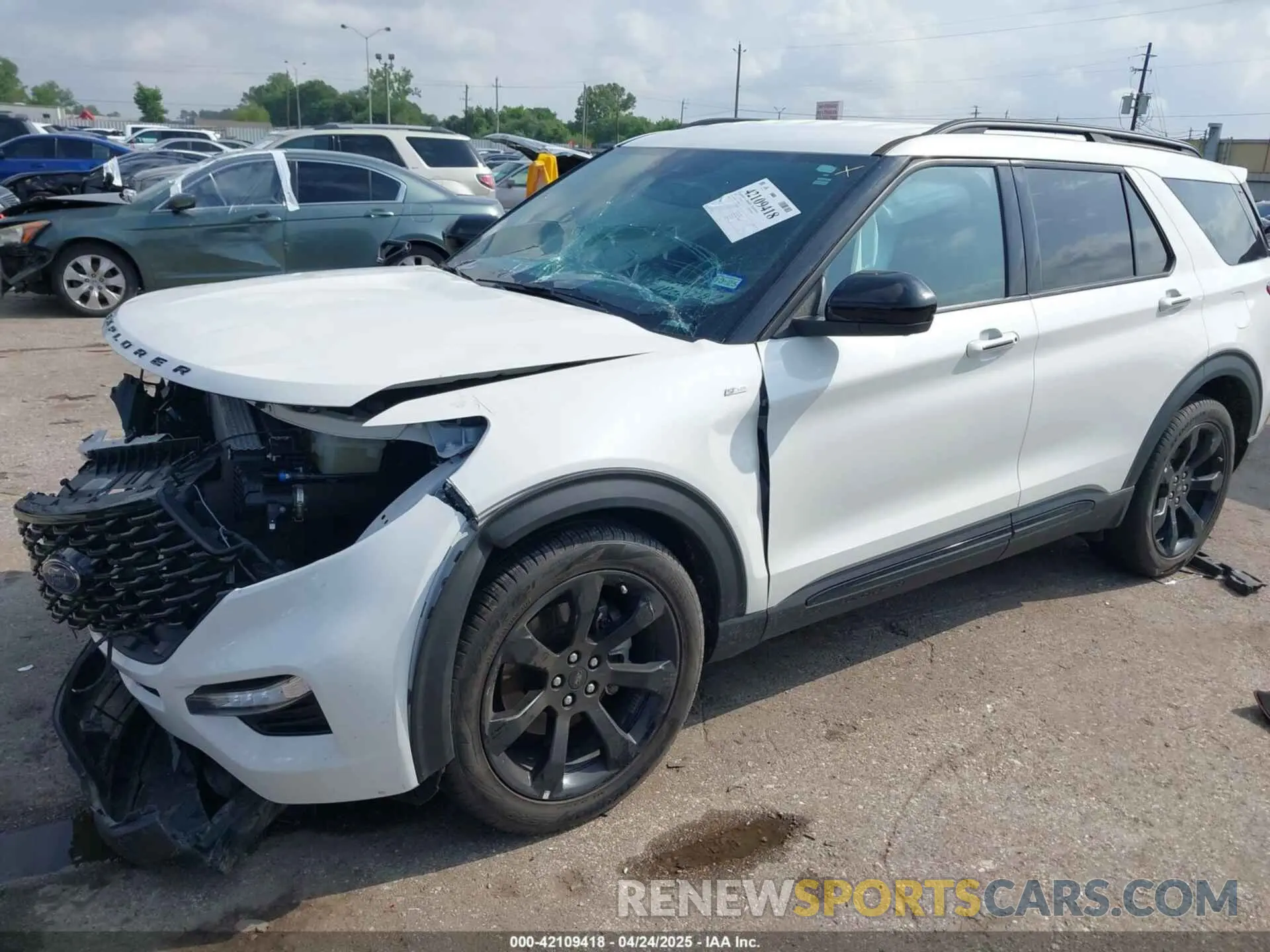 2 Фотография поврежденного автомобиля 1FMSK7KH3PGA99652 FORD EXPLORER 2023
