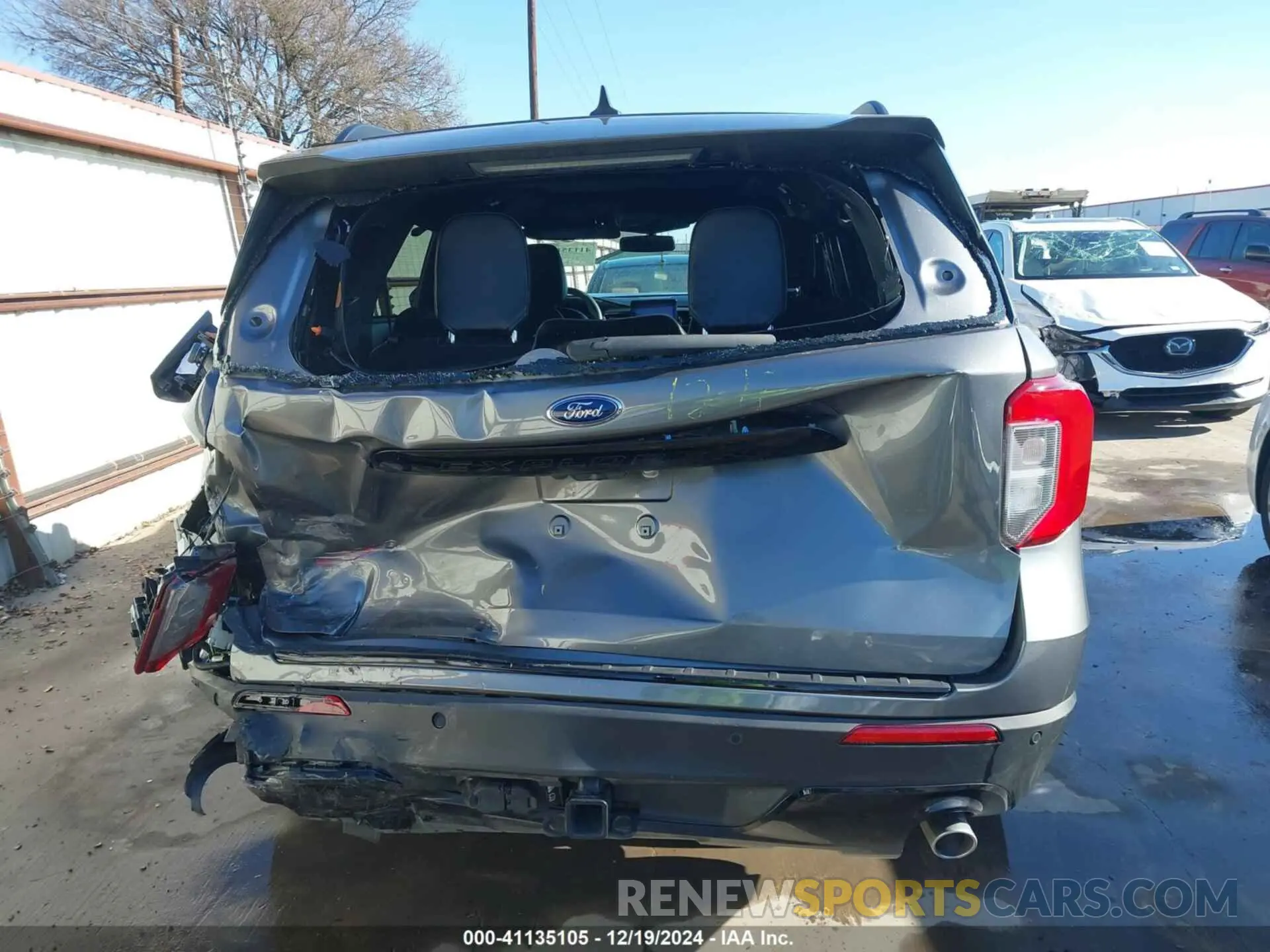 17 Фотография поврежденного автомобиля 1FMSK7KH4PGC34783 FORD EXPLORER 2023