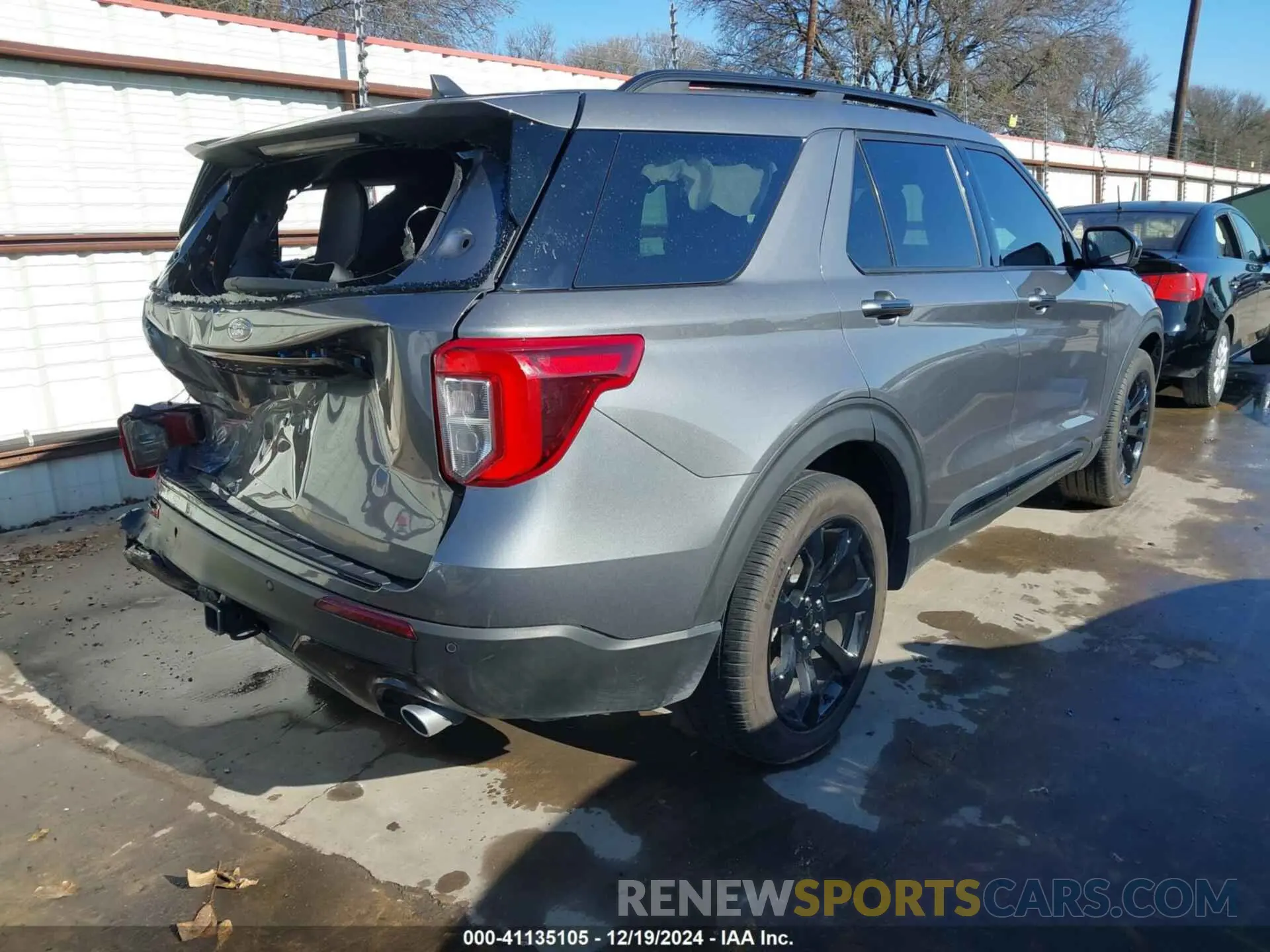 4 Фотография поврежденного автомобиля 1FMSK7KH4PGC34783 FORD EXPLORER 2023