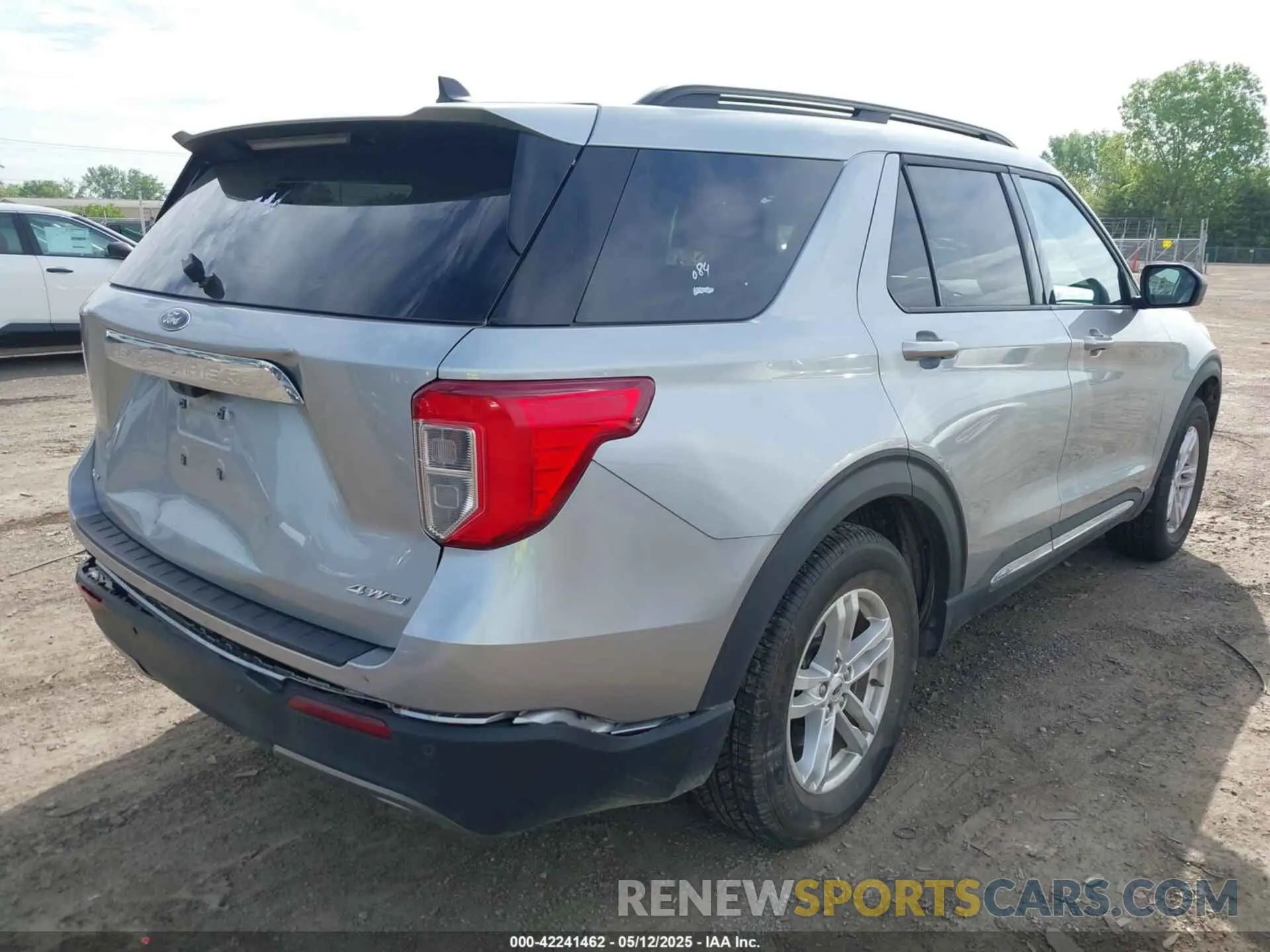 4 Photograph of a damaged car 1FMSK8DH0PGB24820 FORD EXPLORER 2023