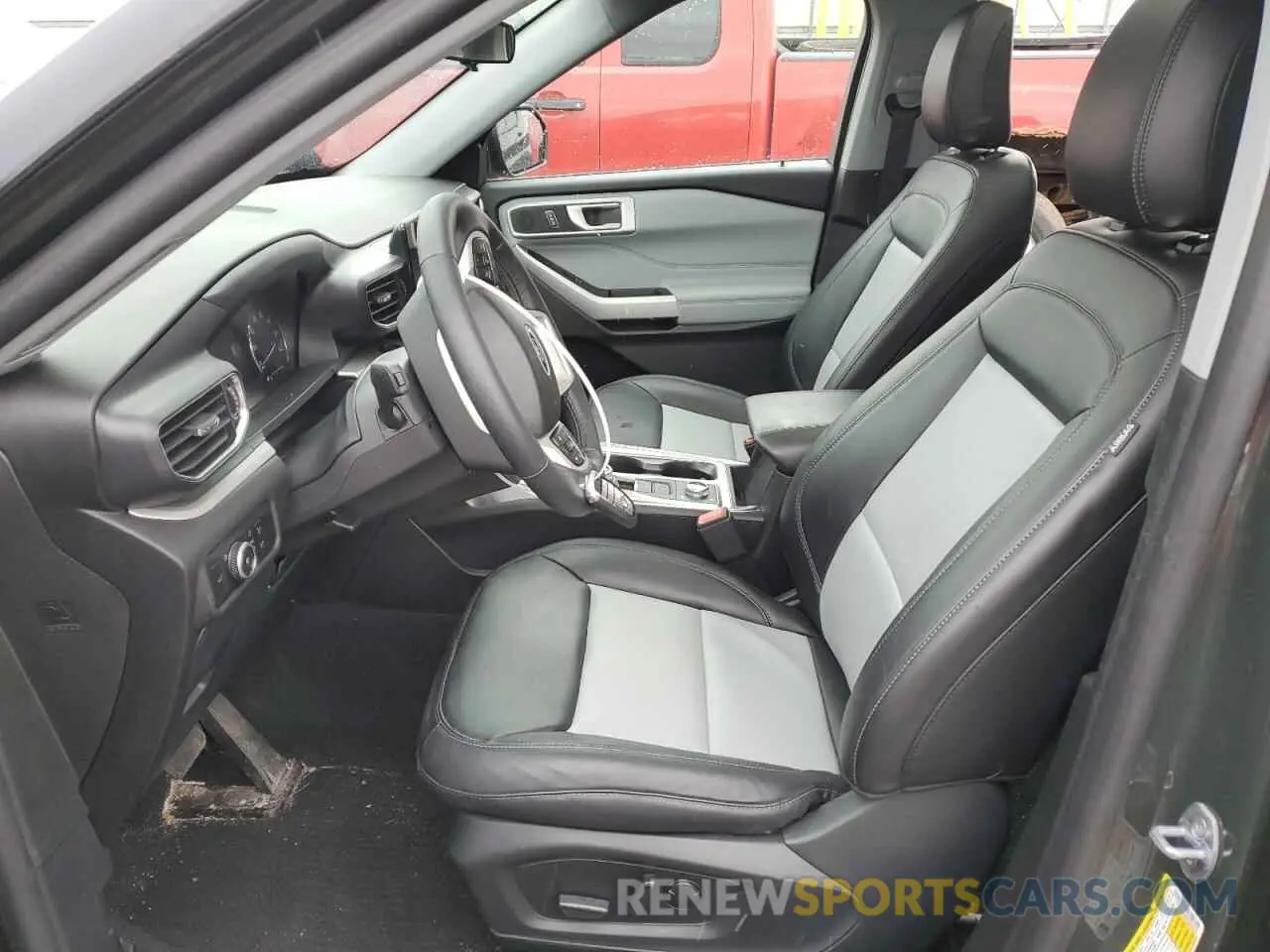 7 Фотография поврежденного автомобиля 1FMSK8DH0PGB70650 FORD EXPLORER 2023