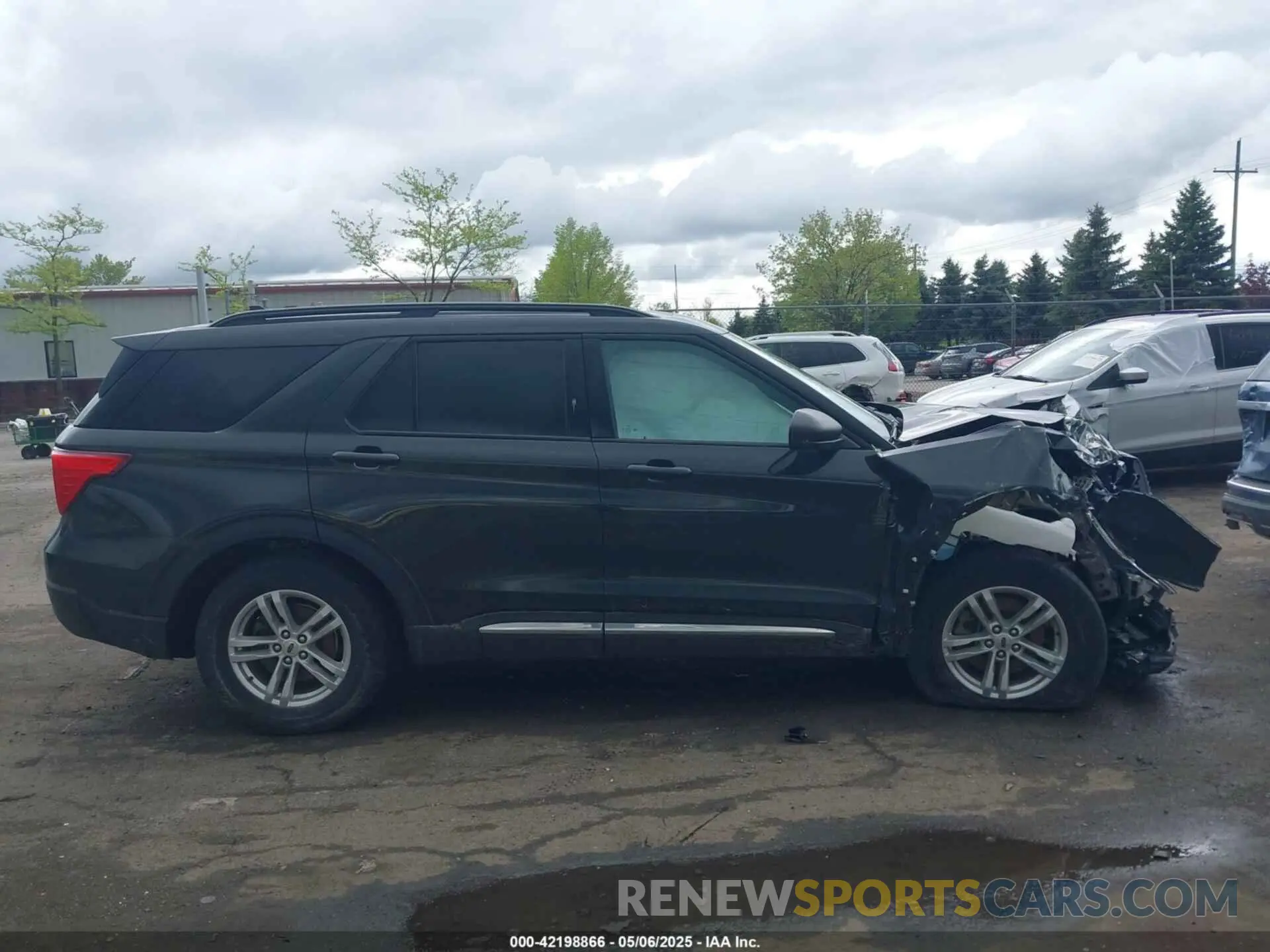 13 Photograph of a damaged car 1FMSK8DH2PGB55230 FORD EXPLORER 2023