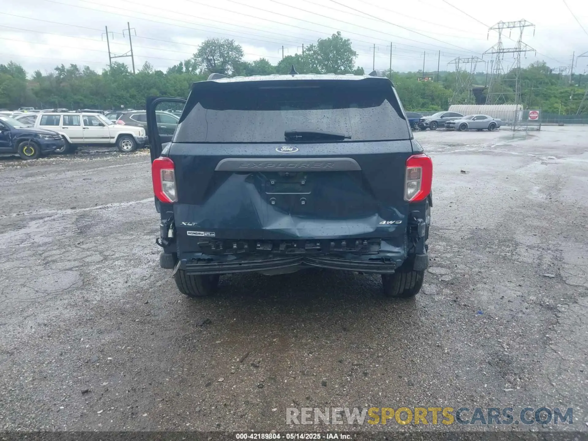 17 Photograph of a damaged car 1FMSK8DH3PGB10636 FORD EXPLORER 2023