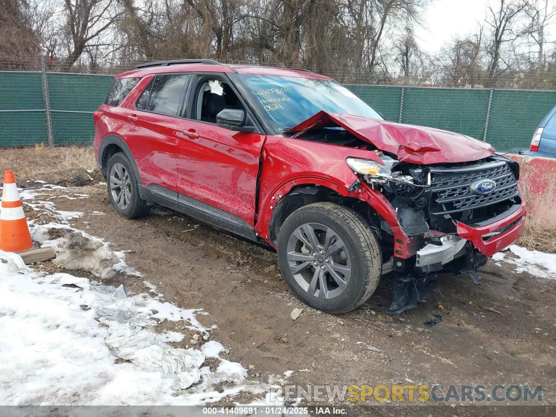 1 Фотография поврежденного автомобиля 1FMSK8DH3PGB92772 FORD EXPLORER 2023