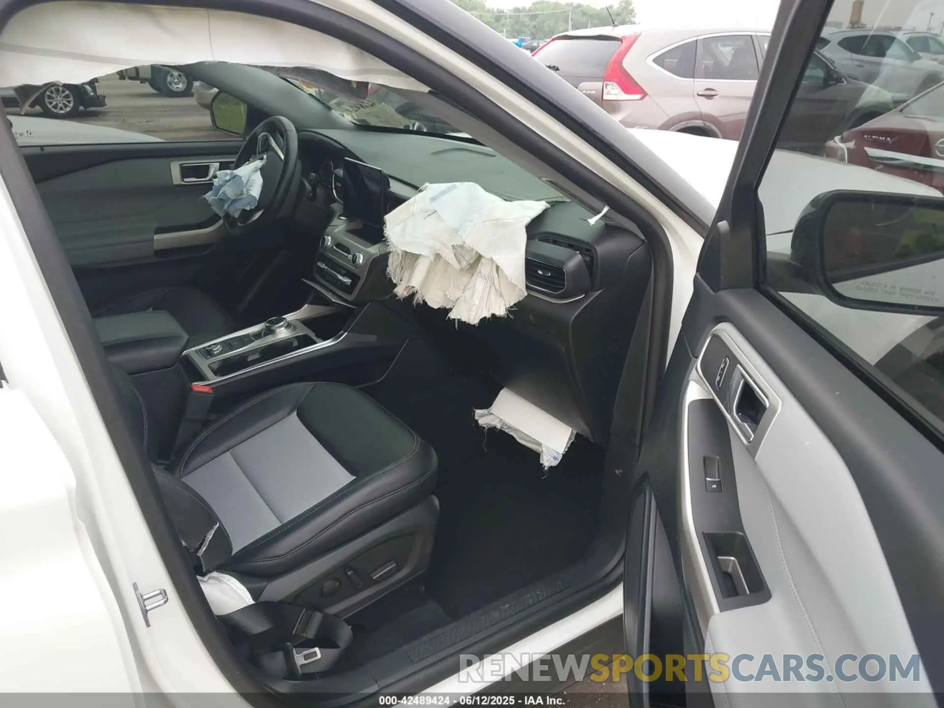 5 Photograph of a damaged car 1FMSK8DH5PGA49435 FORD EXPLORER 2023