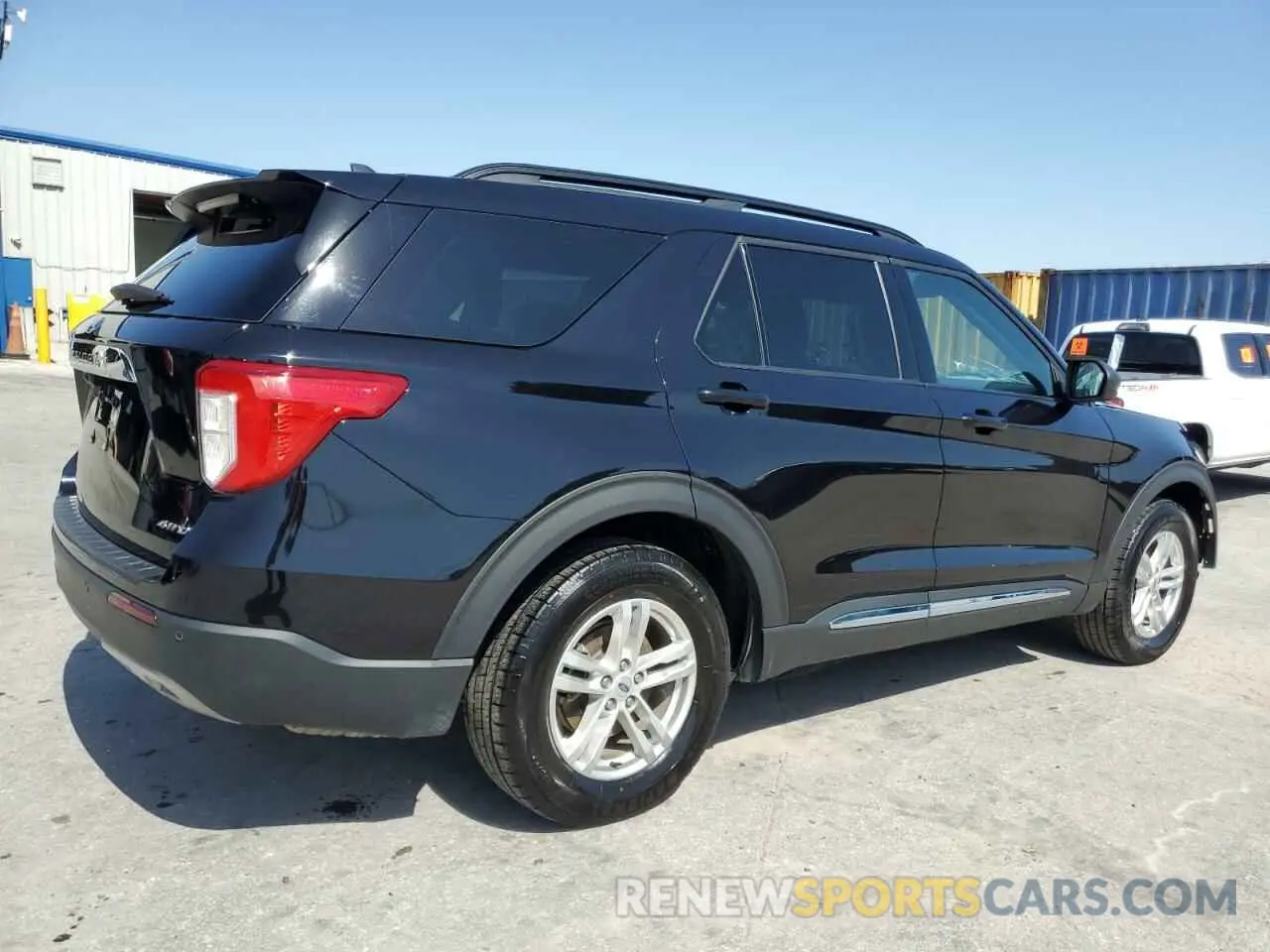 3 Фотография поврежденного автомобиля 1FMSK8DH5PGB18785 FORD EXPLORER 2023