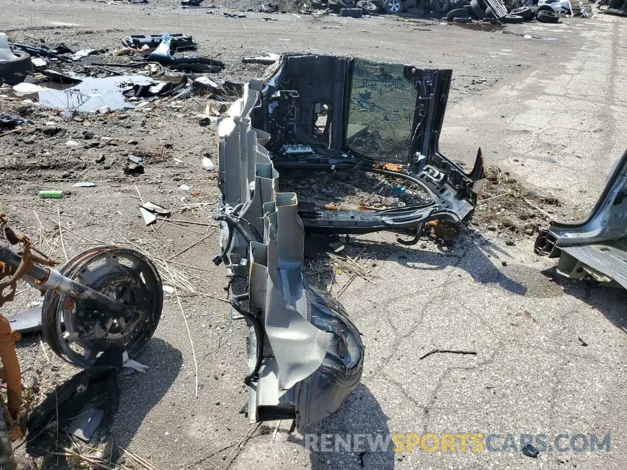 4 Photograph of a damaged car 1FMSK8DH5PGB82793 FORD EXPLORER 2023