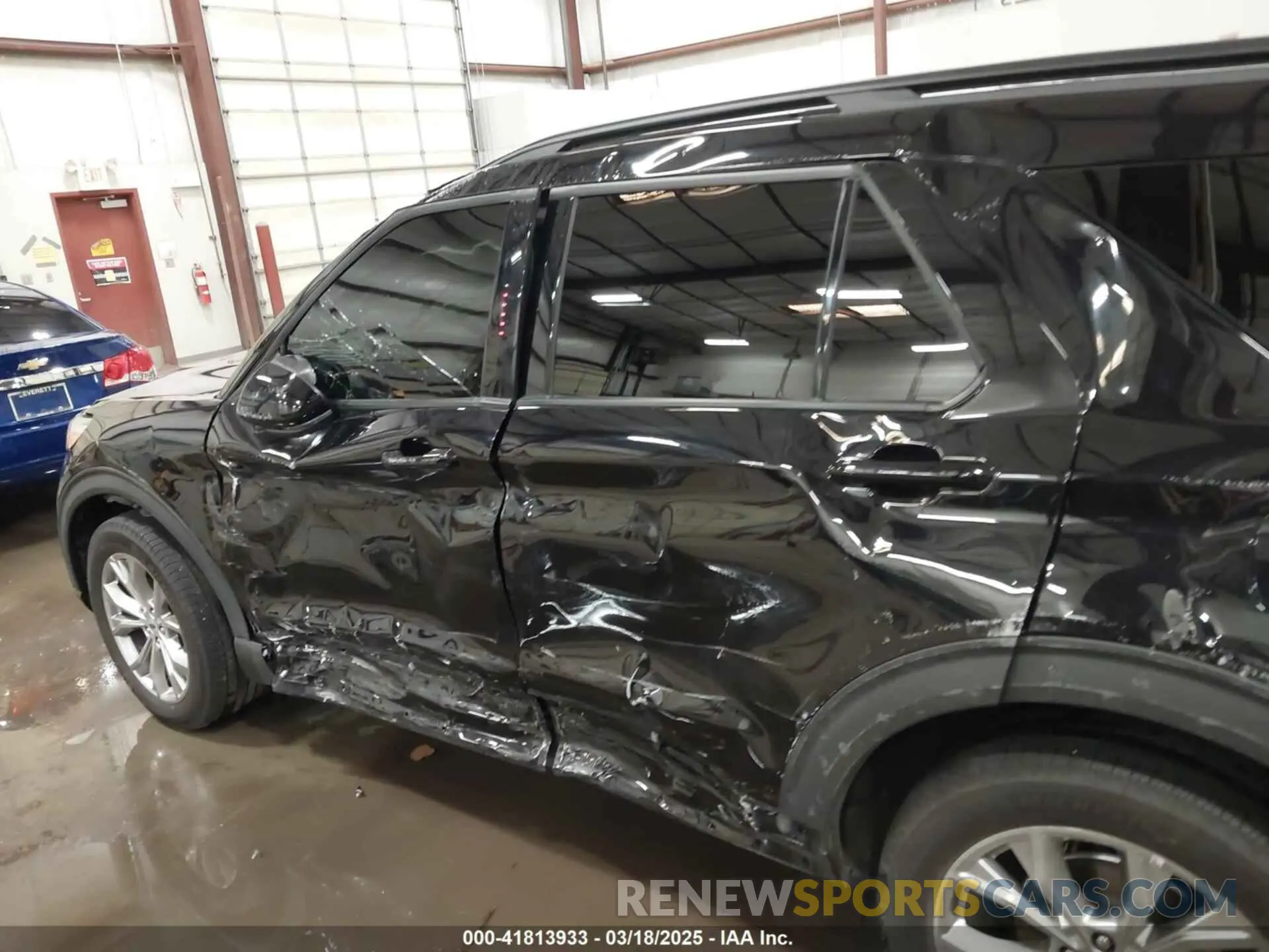 6 Фотография поврежденного автомобиля 1FMSK8DH7PGA76314 FORD EXPLORER 2023