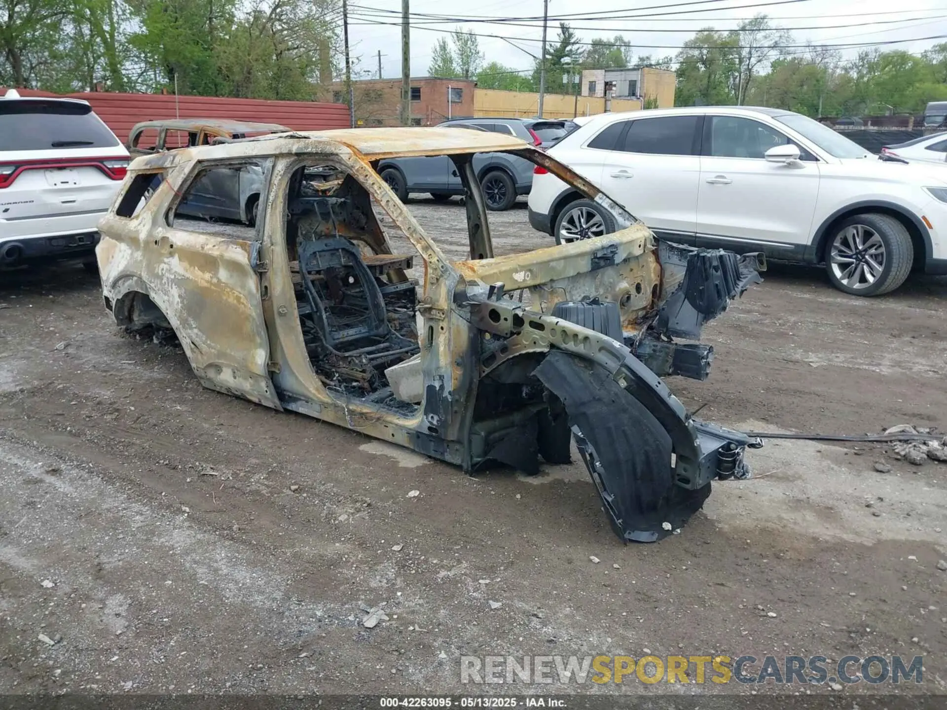 5 Photograph of a damaged car 1FMSK8DH9PGB96938 FORD EXPLORER 2023