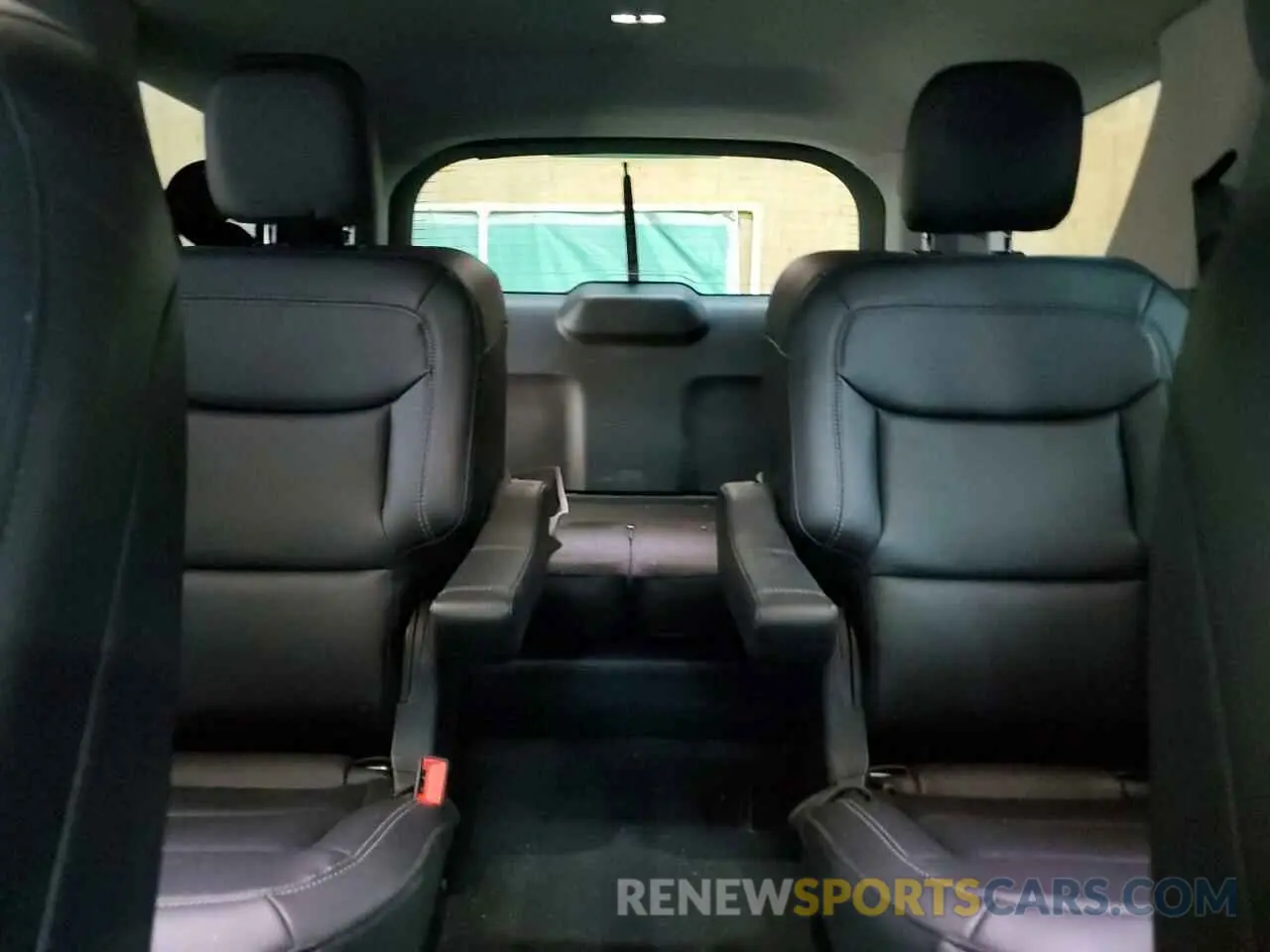 10 Фотография поврежденного автомобиля 1FMSK8DHXPGA73861 FORD EXPLORER 2023
