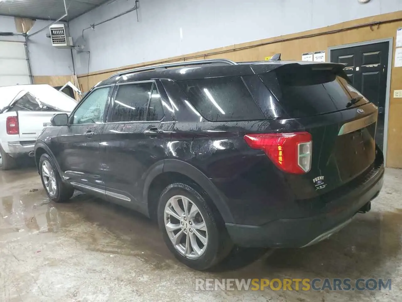2 Фотография поврежденного автомобиля 1FMSK8DHXPGA73861 FORD EXPLORER 2023