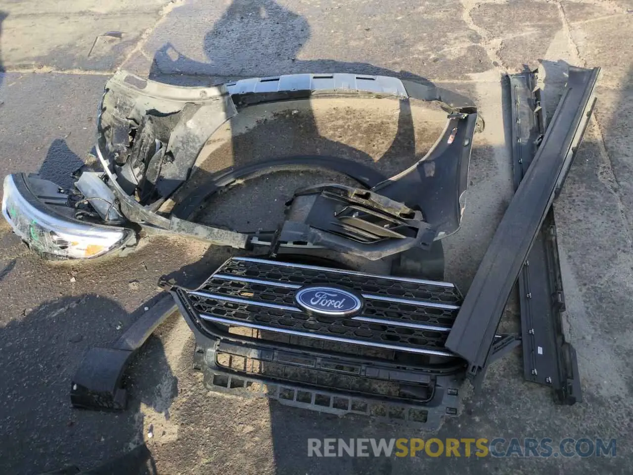 13 Photograph of a damaged car 1FMSK8DHXPGB73491 FORD EXPLORER 2023