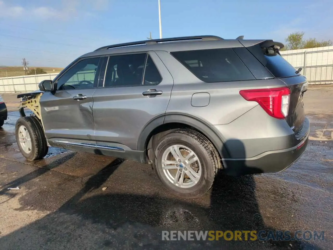 2 Photograph of a damaged car 1FMSK8DHXPGB73491 FORD EXPLORER 2023