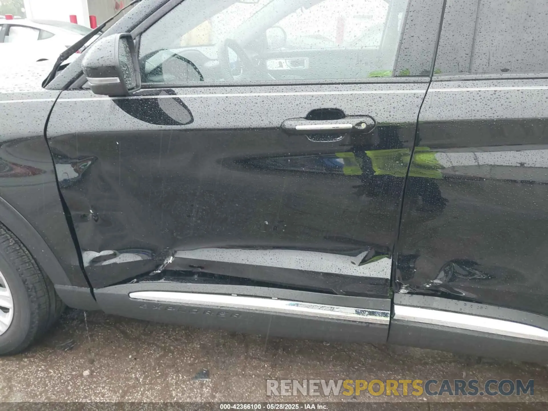 6 Photograph of a damaged car 1FMSK8FH2PGC07369 FORD EXPLORER 2023