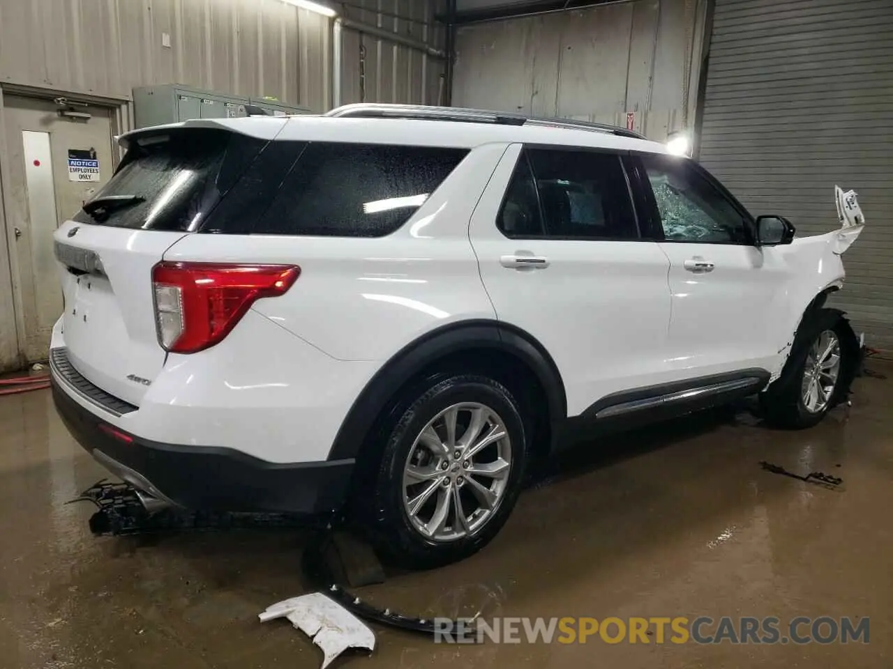 3 Фотография поврежденного автомобиля 1FMSK8FH9PGB69607 FORD EXPLORER 2023