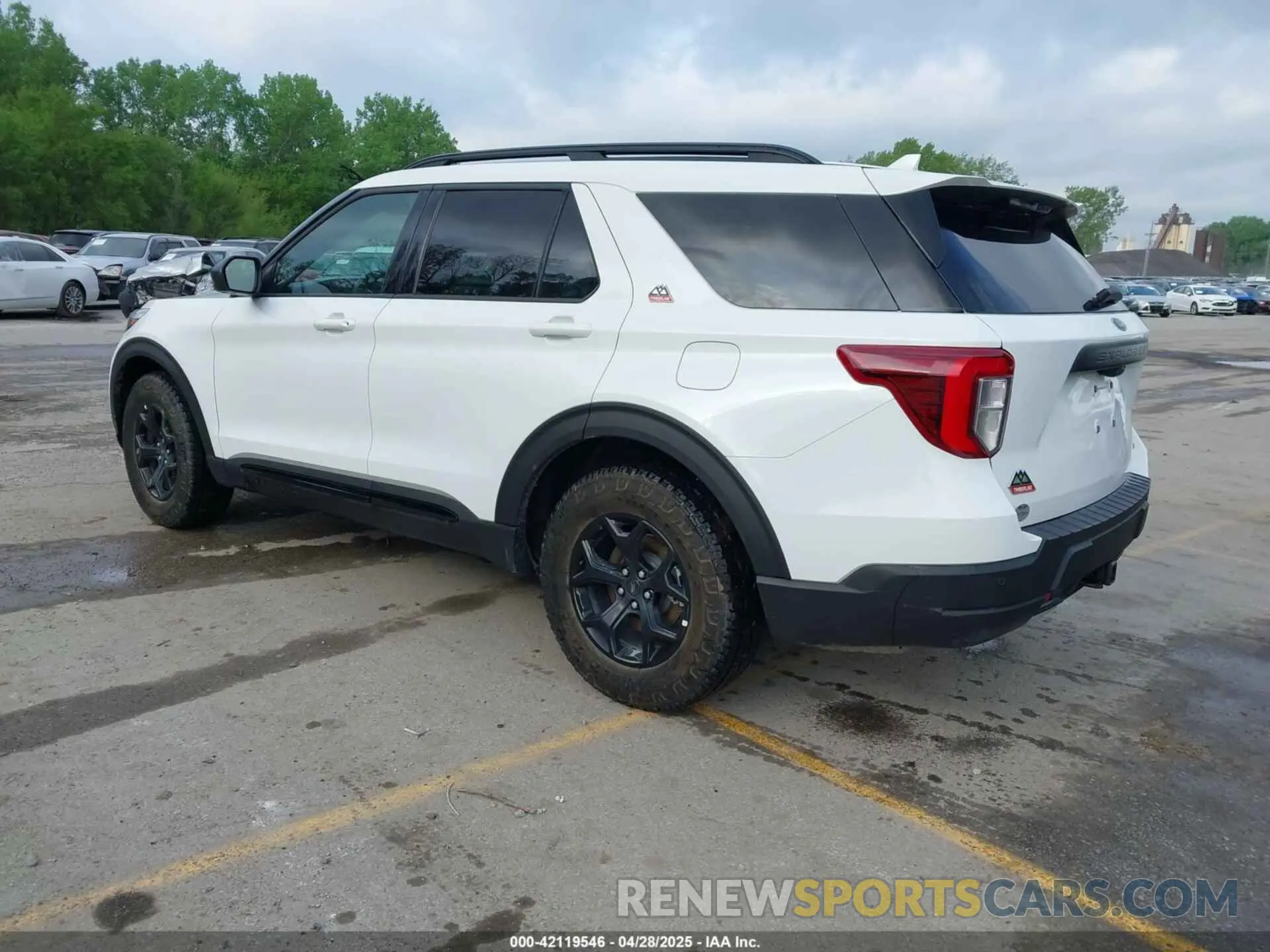 3 Photograph of a damaged car 1FMSK8JH1PGB52243 FORD EXPLORER 2023