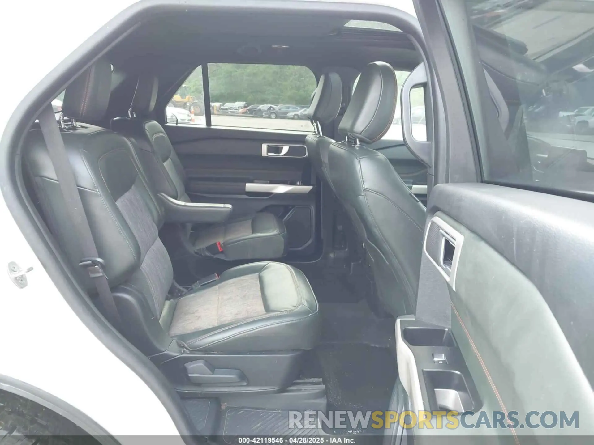 8 Photograph of a damaged car 1FMSK8JH1PGB52243 FORD EXPLORER 2023