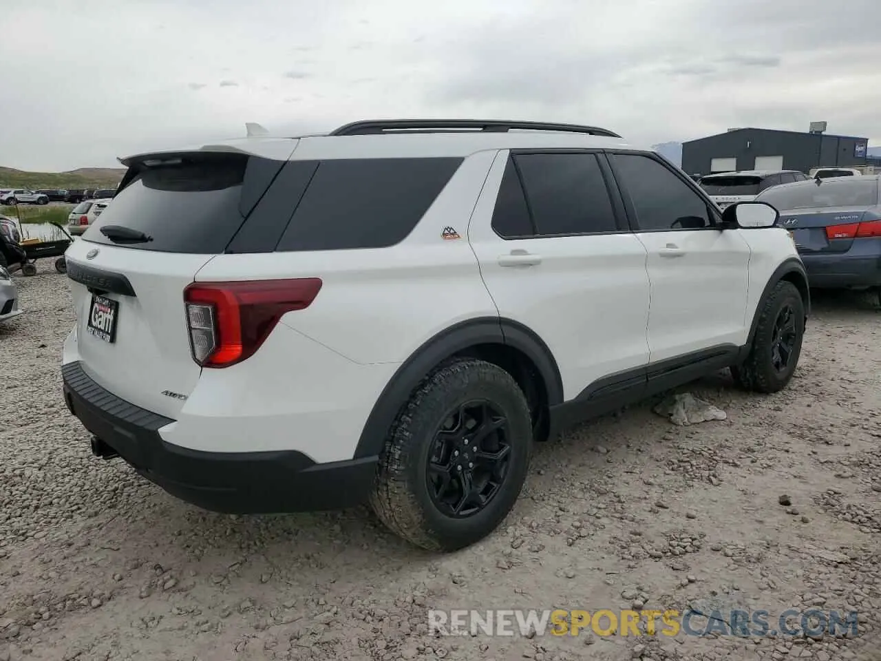 3 Фотография поврежденного автомобиля 1FMSK8JH3PGB26372 FORD EXPLORER 2023