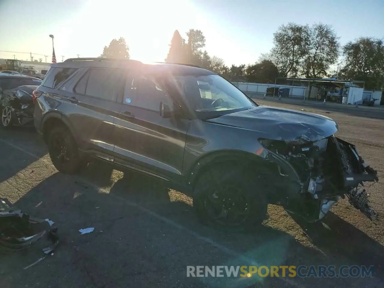 4 Photograph of a damaged car 1FMSK8JH5PGB61379 FORD EXPLORER 2023
